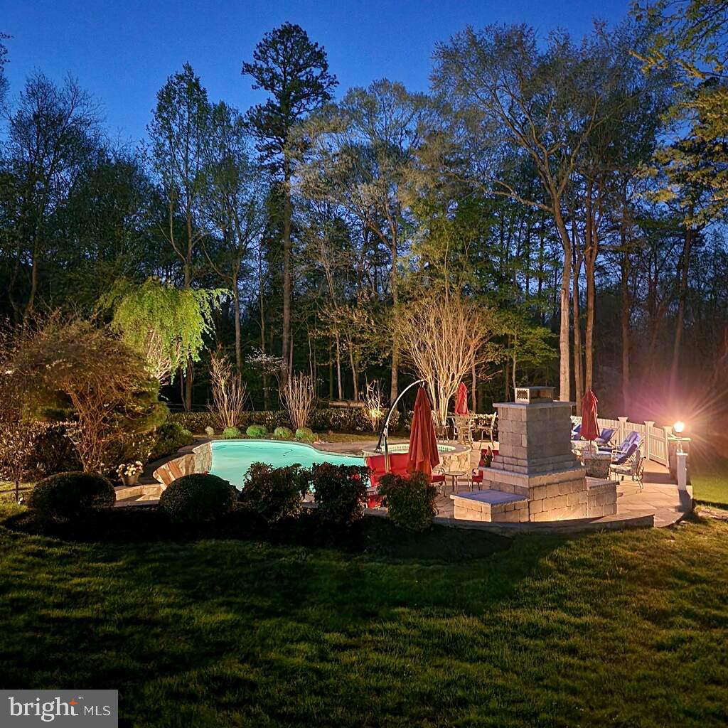 VIRGINIA RUN THE ESTATES - Residential