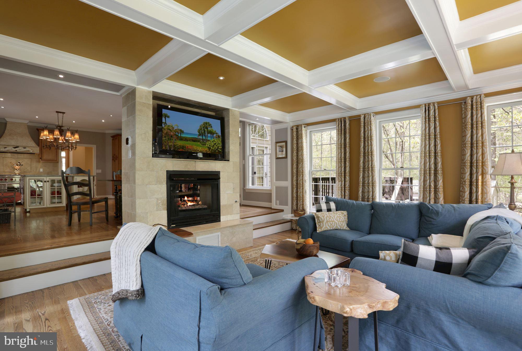 VIRGINIA RUN THE ESTATES - Residential