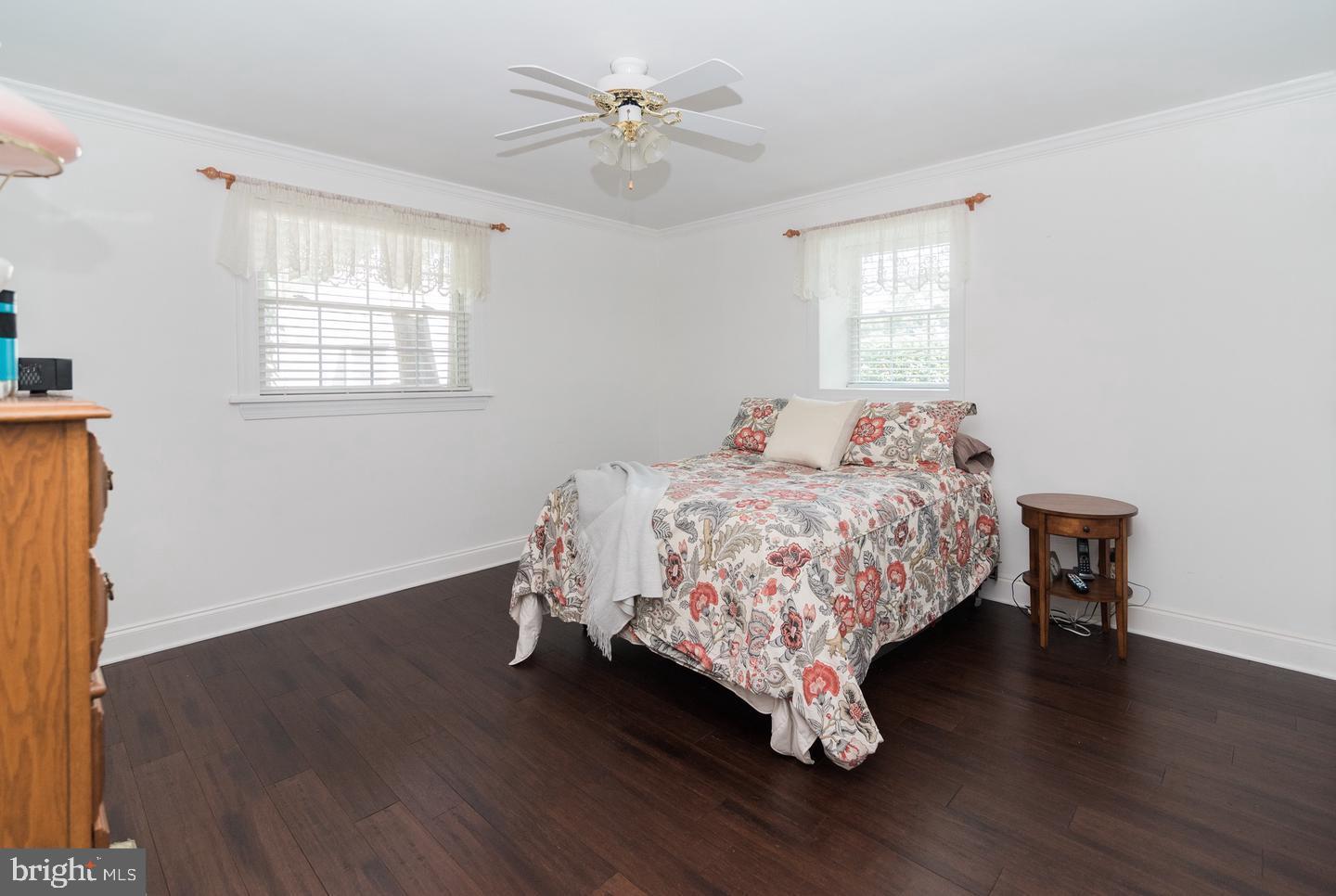 COLONIAL ACRES - Residential Lease