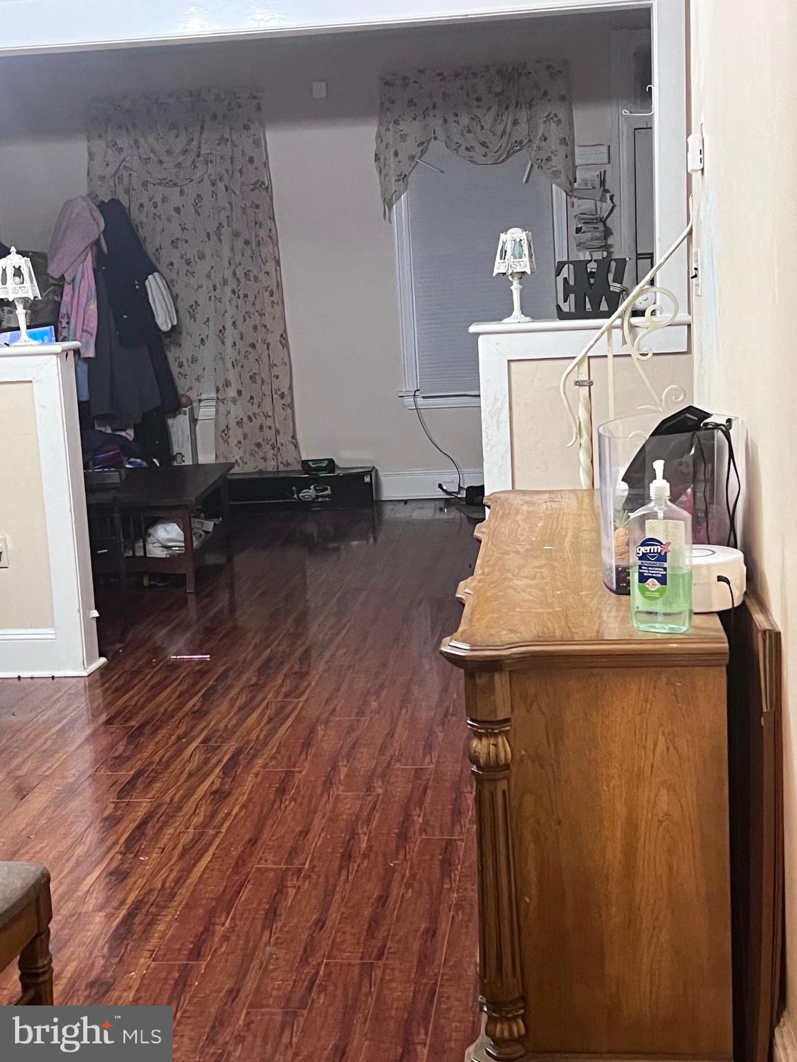 RHAWNHURST - Residential