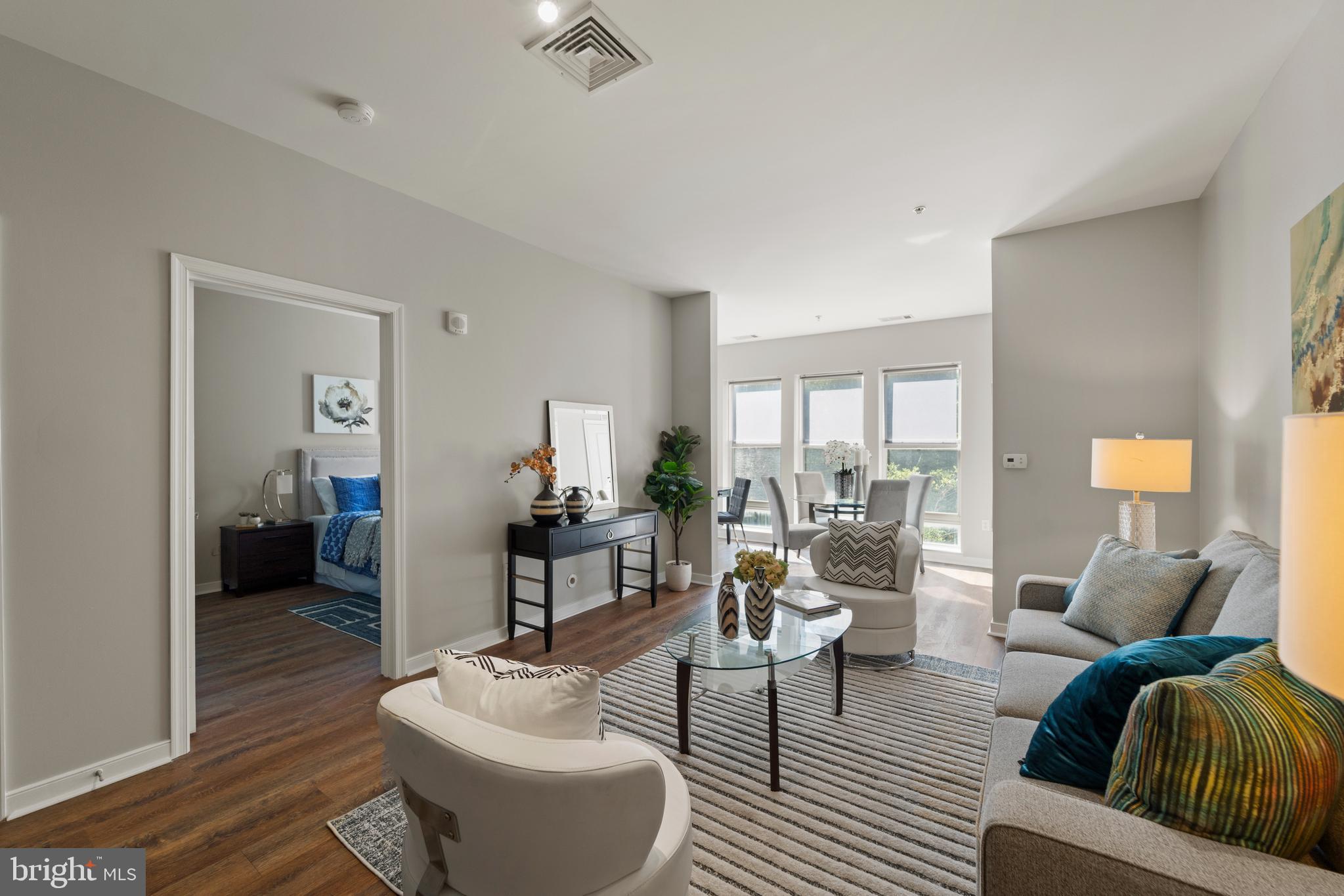 8045 AT SILVER SPRING METRO - Residential