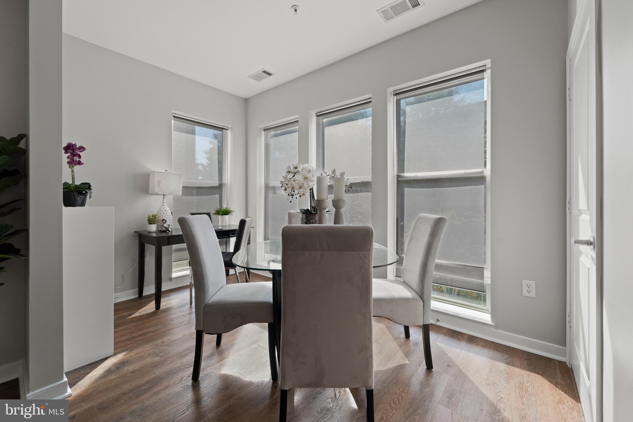 8045 AT SILVER SPRING METRO - Residential