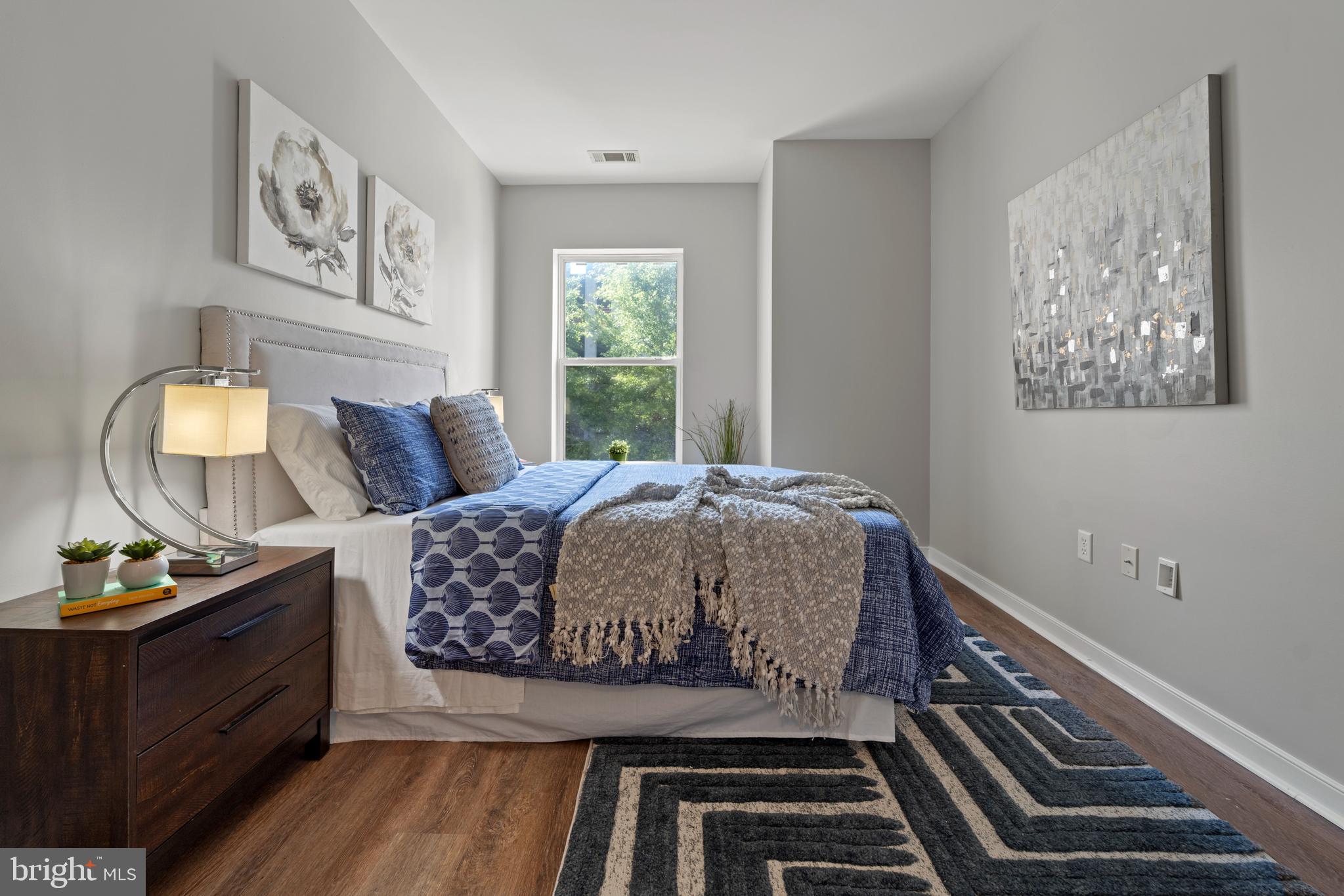 8045 AT SILVER SPRING METRO - Residential