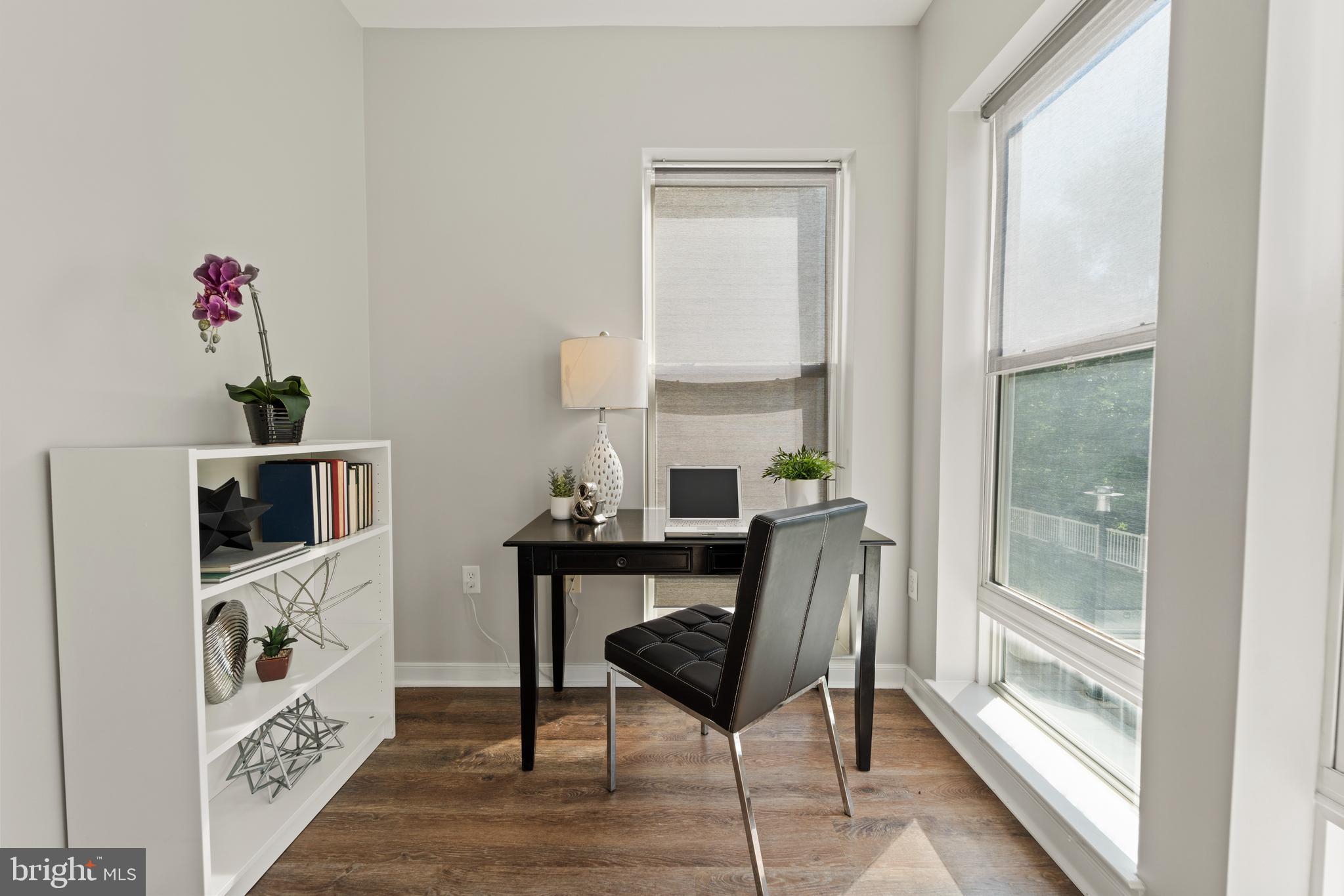 8045 AT SILVER SPRING METRO - Residential