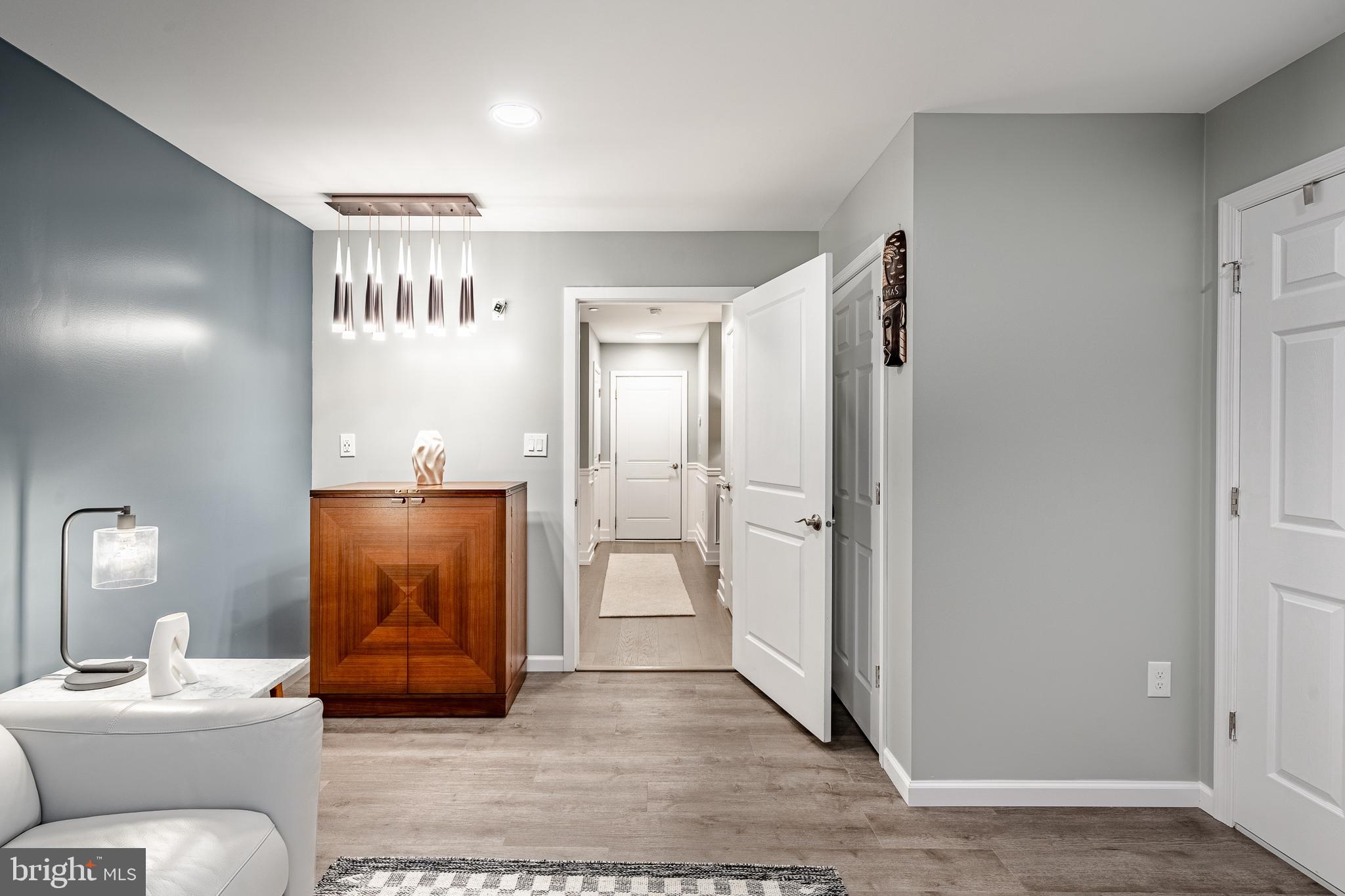 BROWNSTONES AT VF - Residential