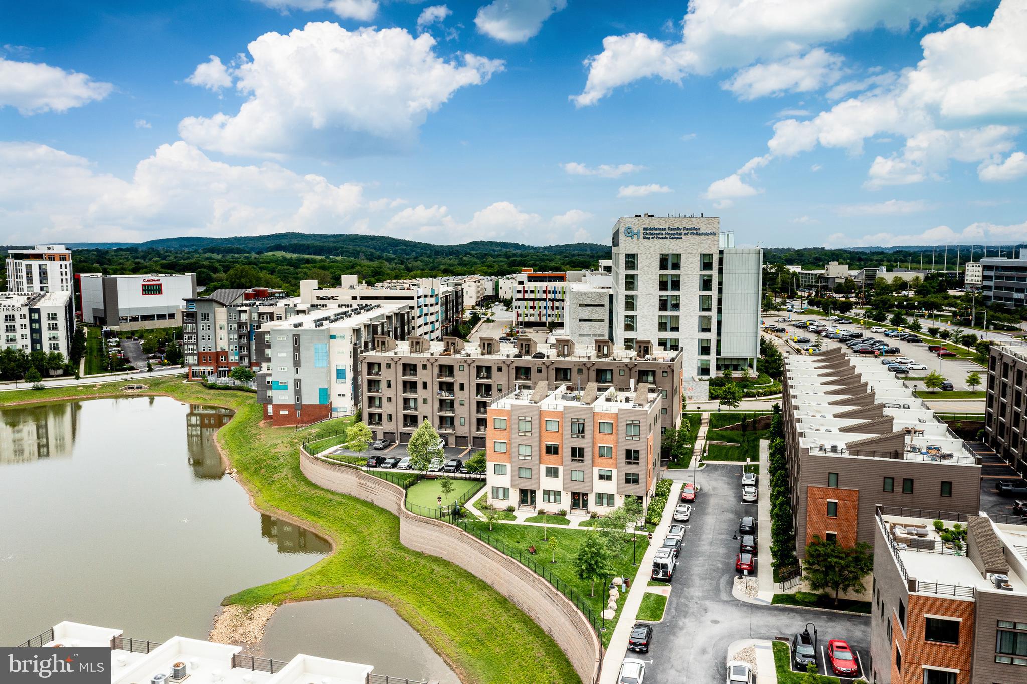 BROWNSTONES AT VF - Residential