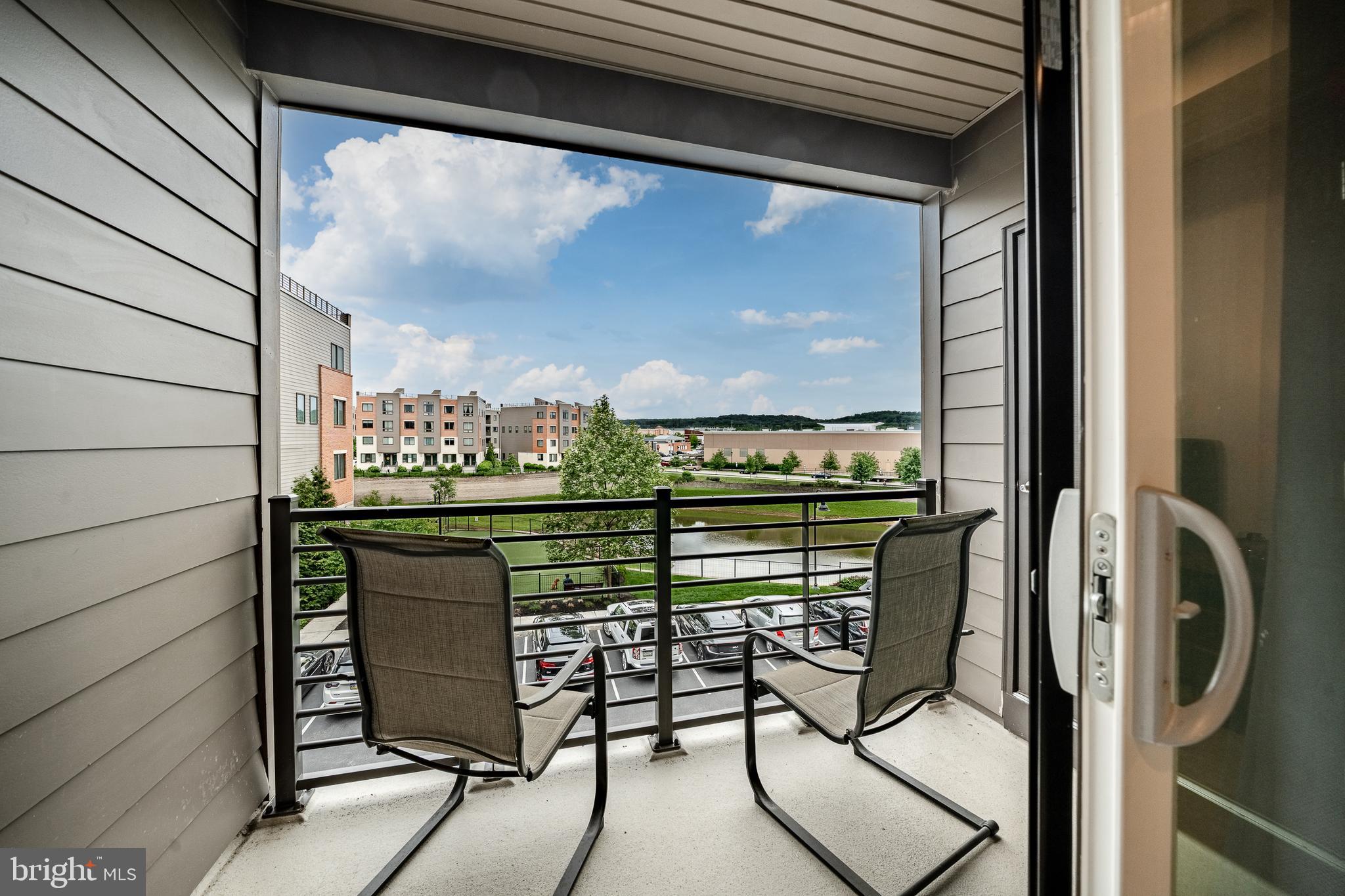 BROWNSTONES AT VF - Residential