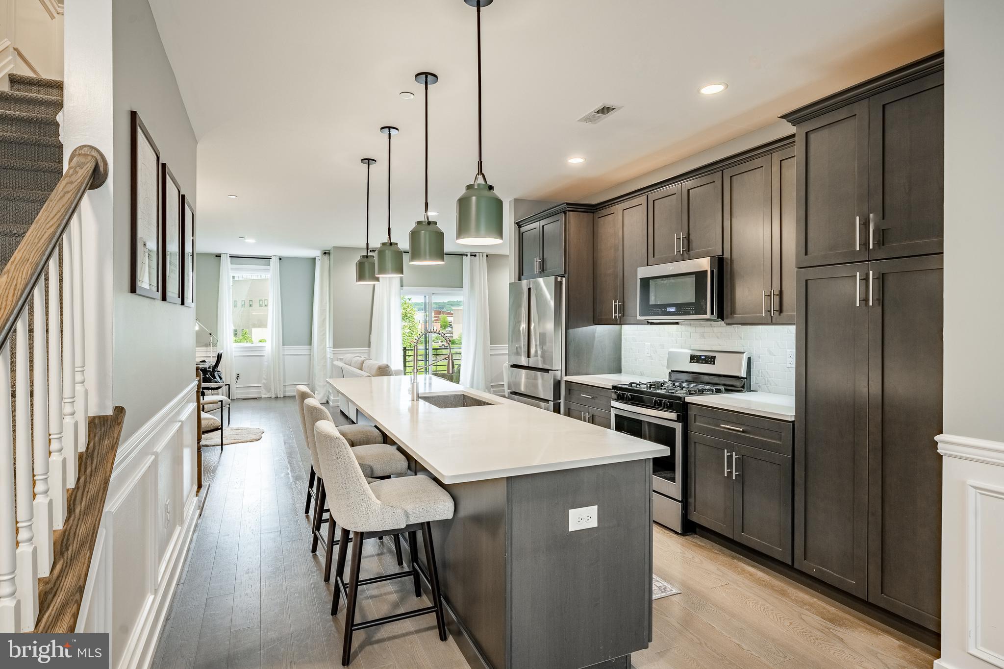 BROWNSTONES AT VF - Residential