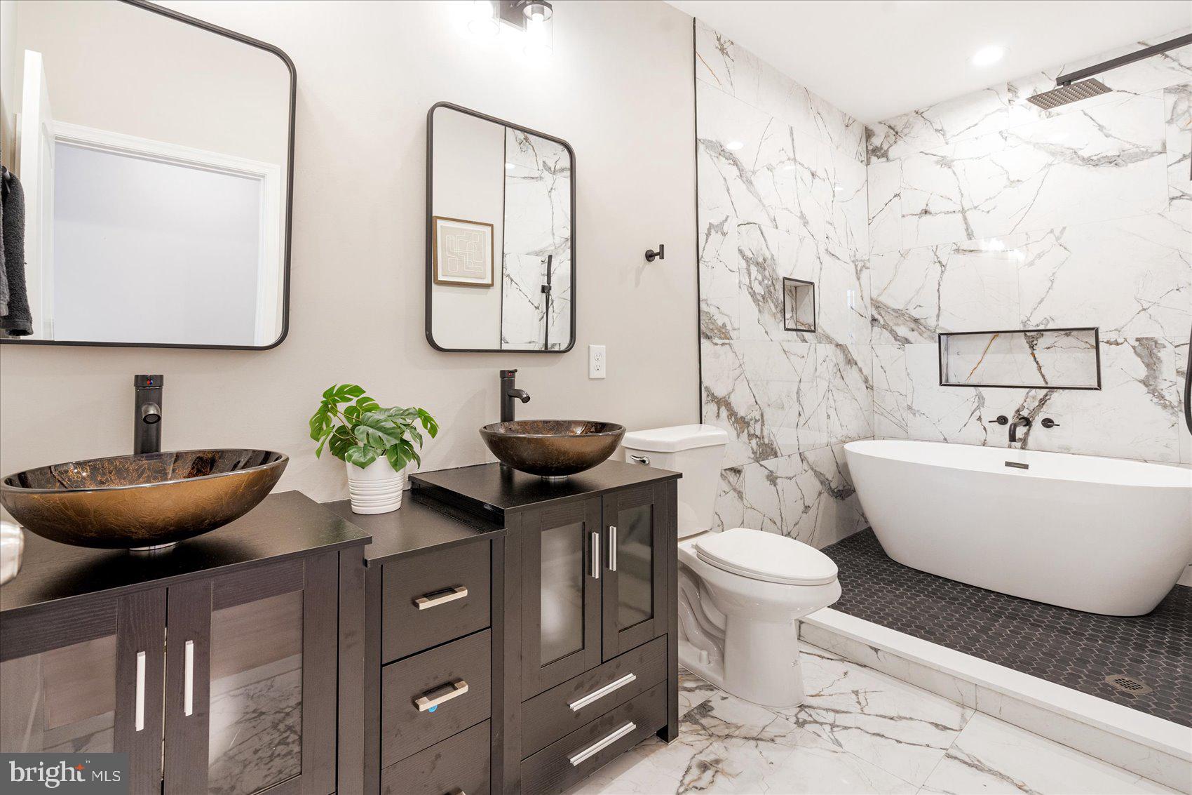 SANDTOWN-WINCHESTER - Residential