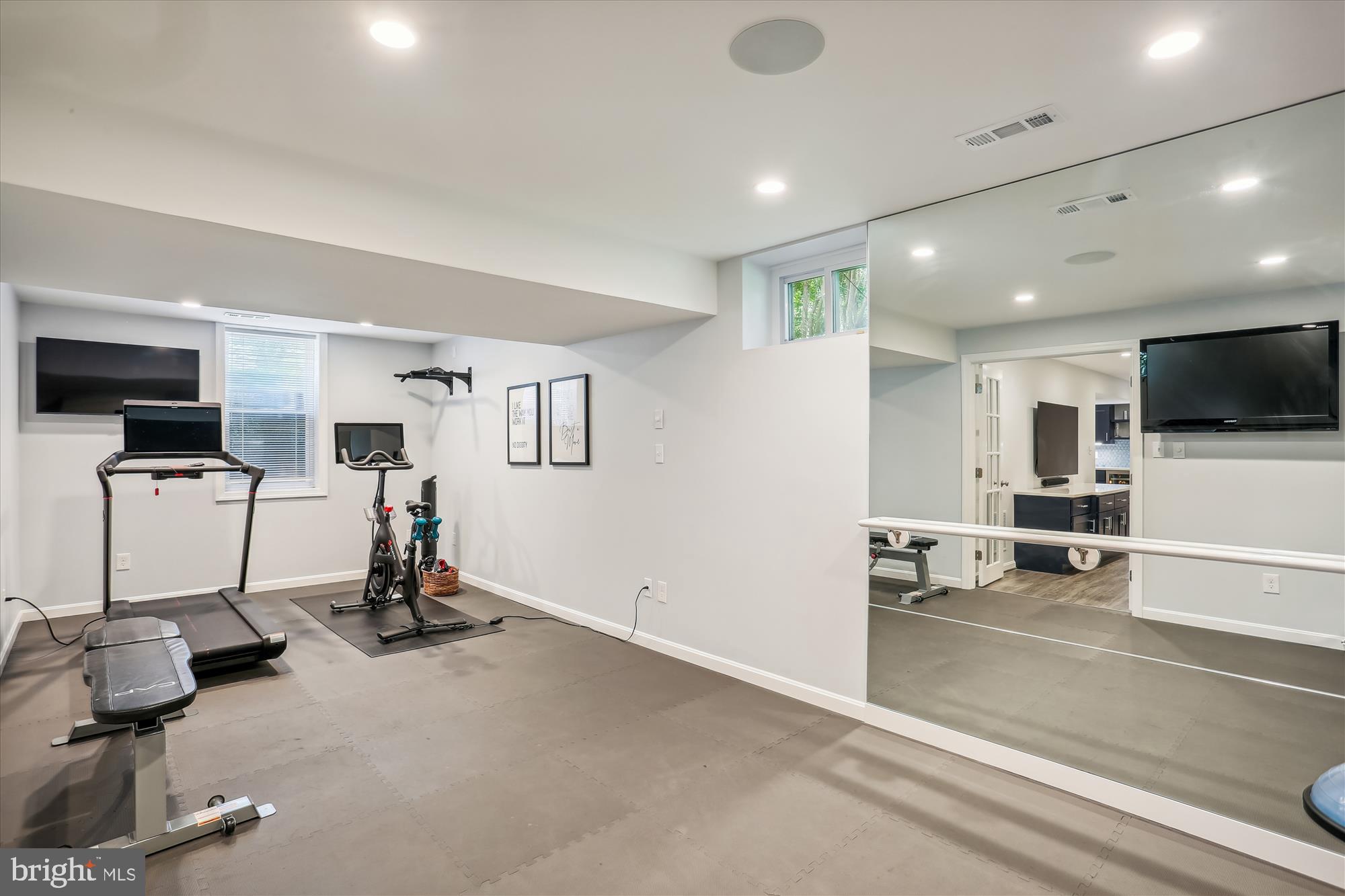 NORTH FARM - Residential