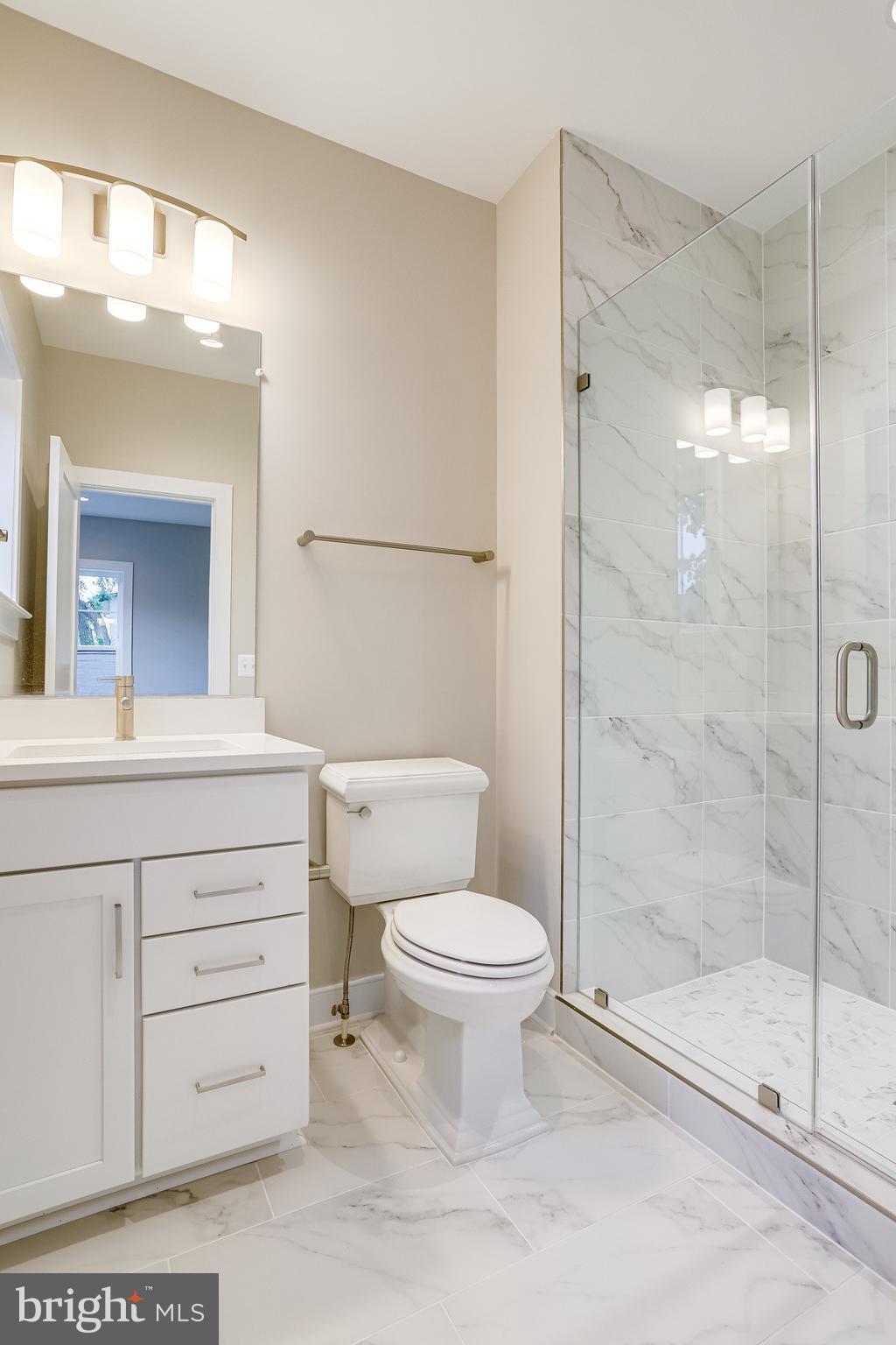 SCHUTT ESTATE - Residential