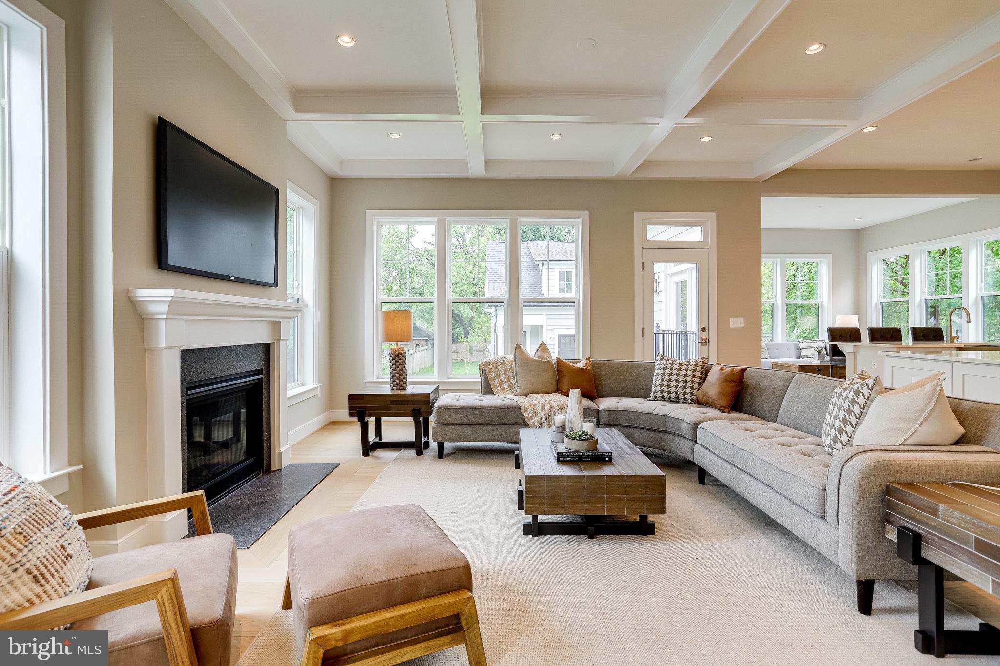 SCHUTT ESTATE - Residential