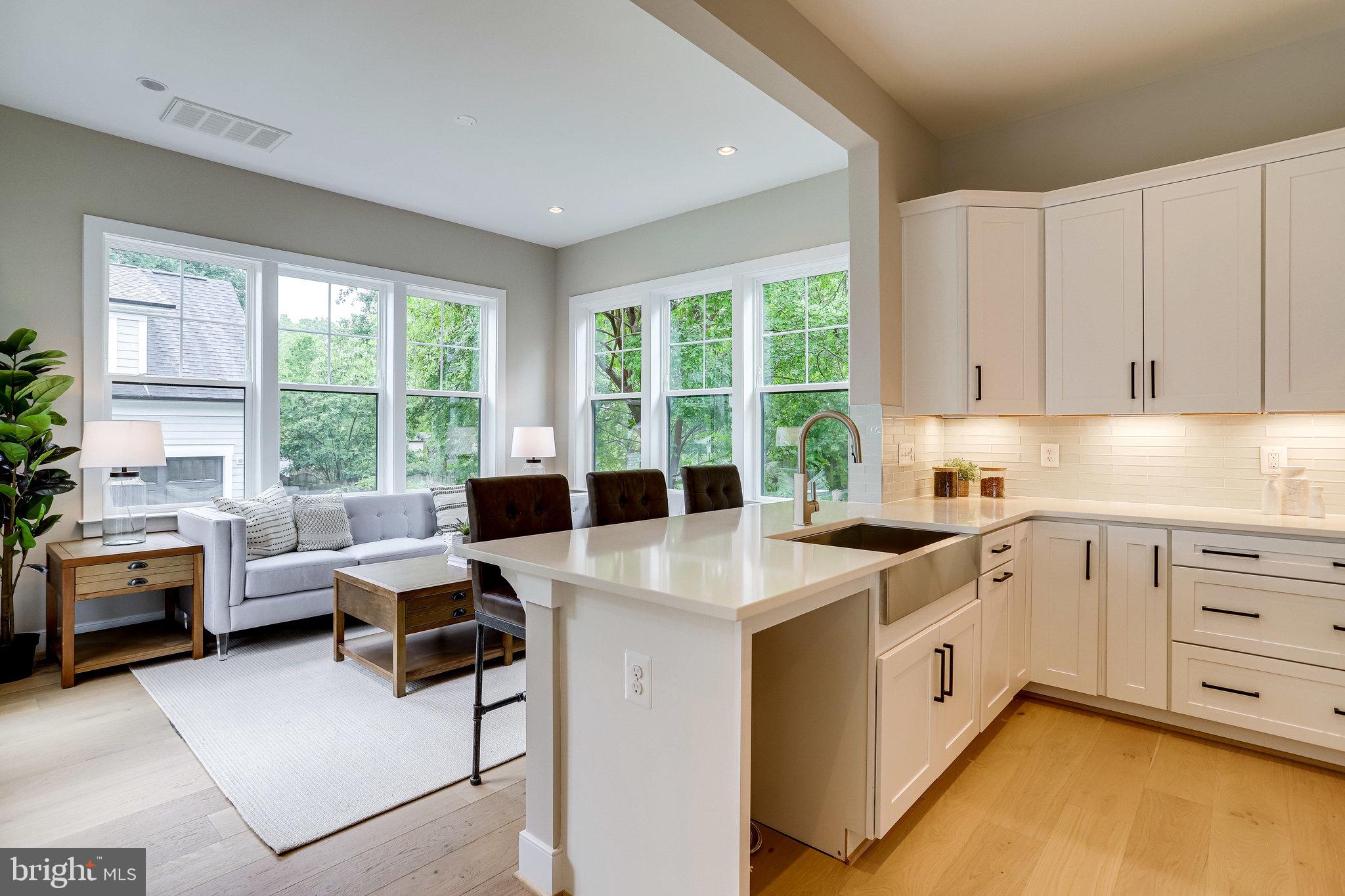 SCHUTT ESTATE - Residential