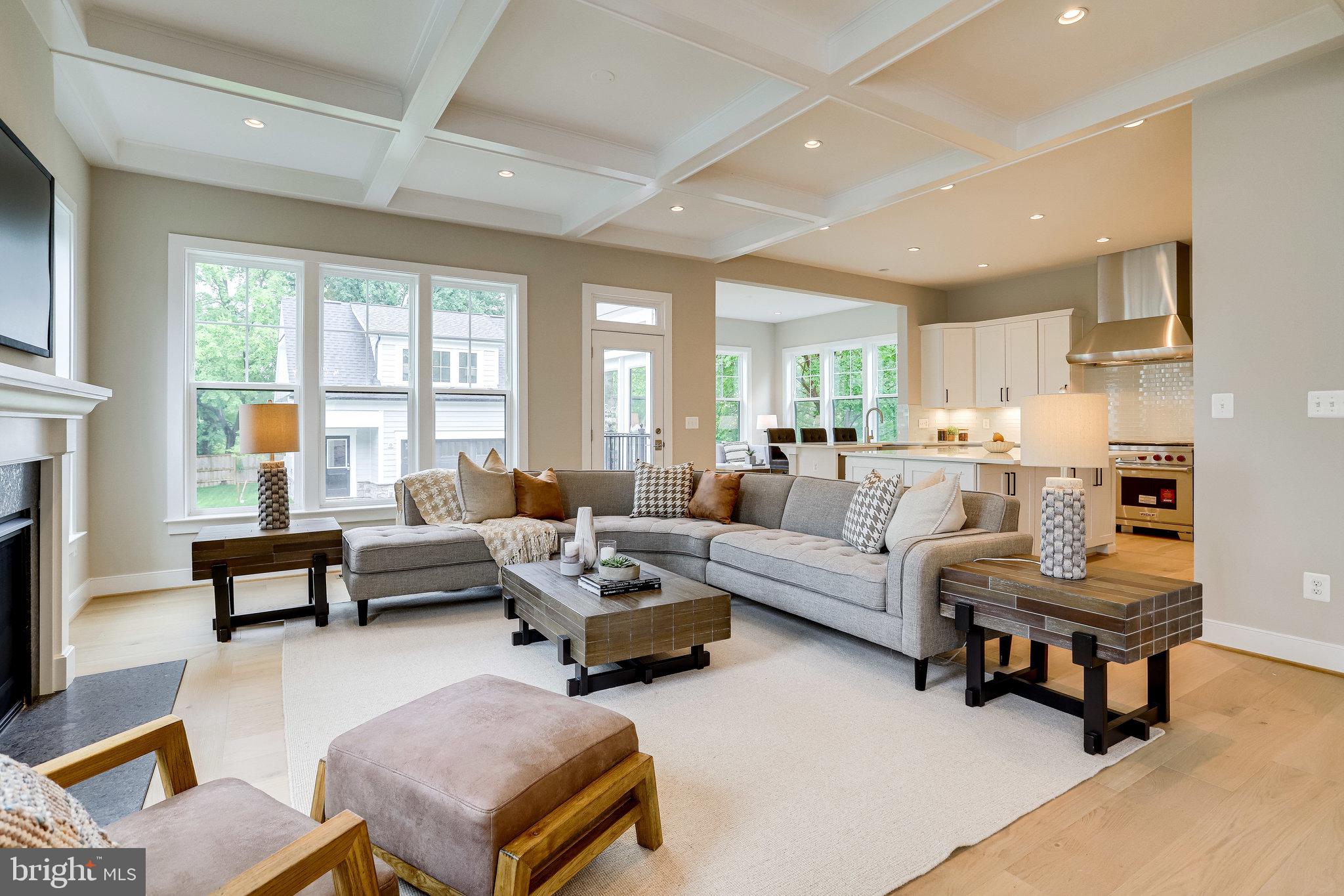 SCHUTT ESTATE - Residential