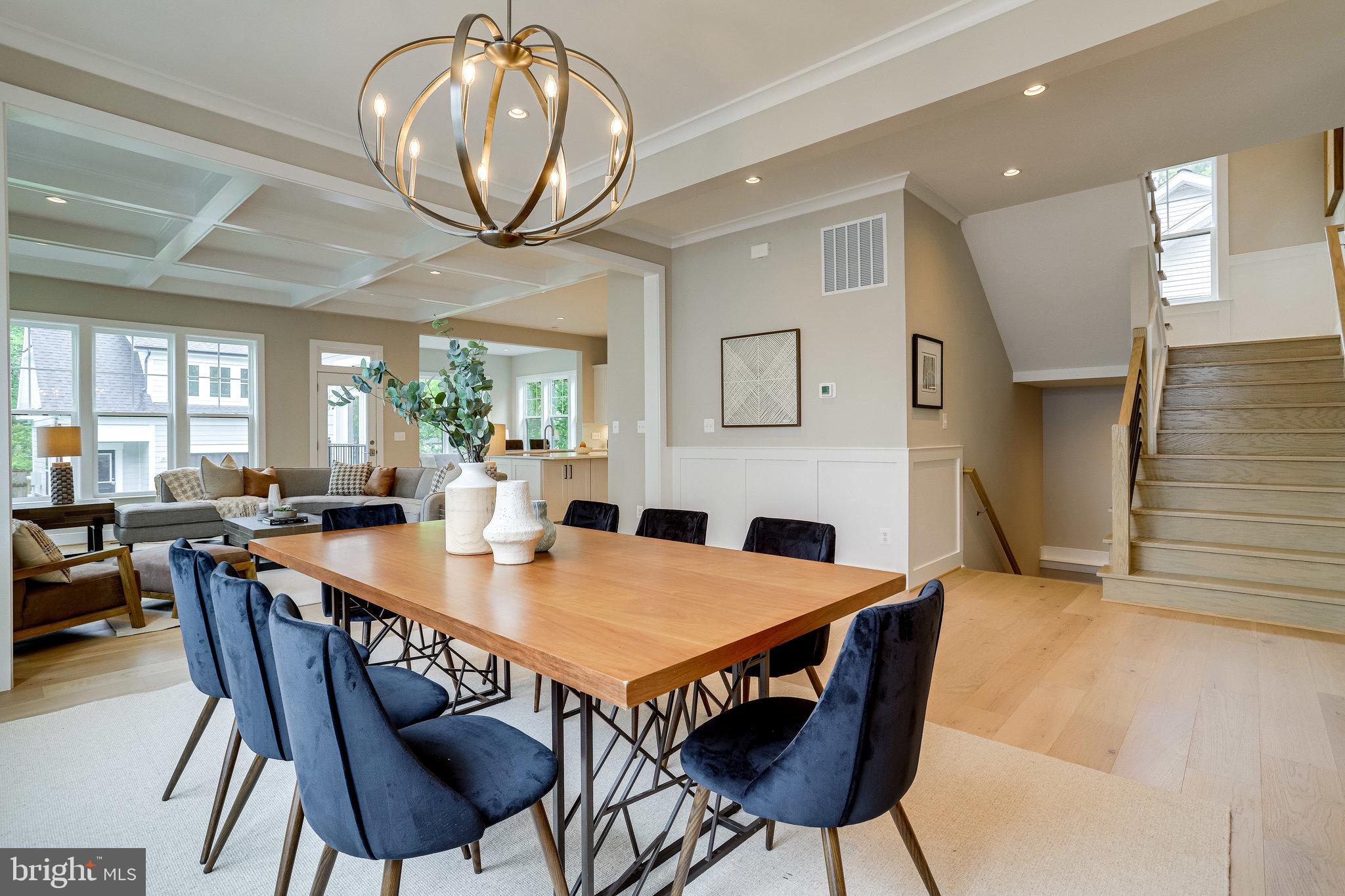 SCHUTT ESTATE - Residential