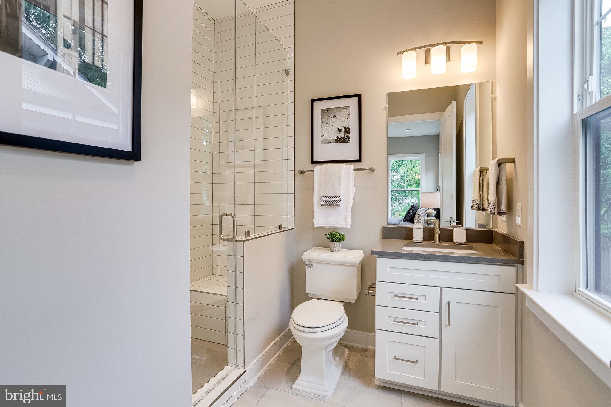 SCHUTT ESTATE - Residential