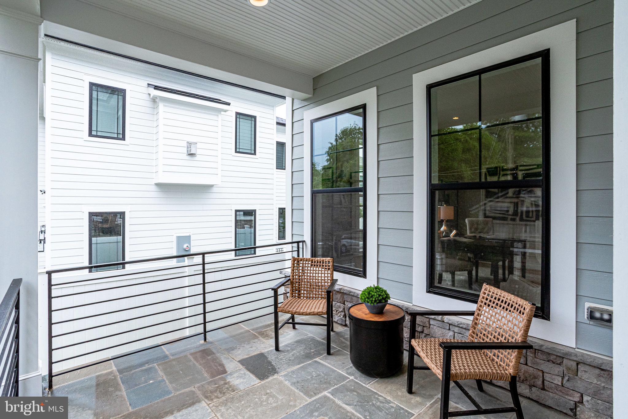 SCHUTT ESTATE - Residential