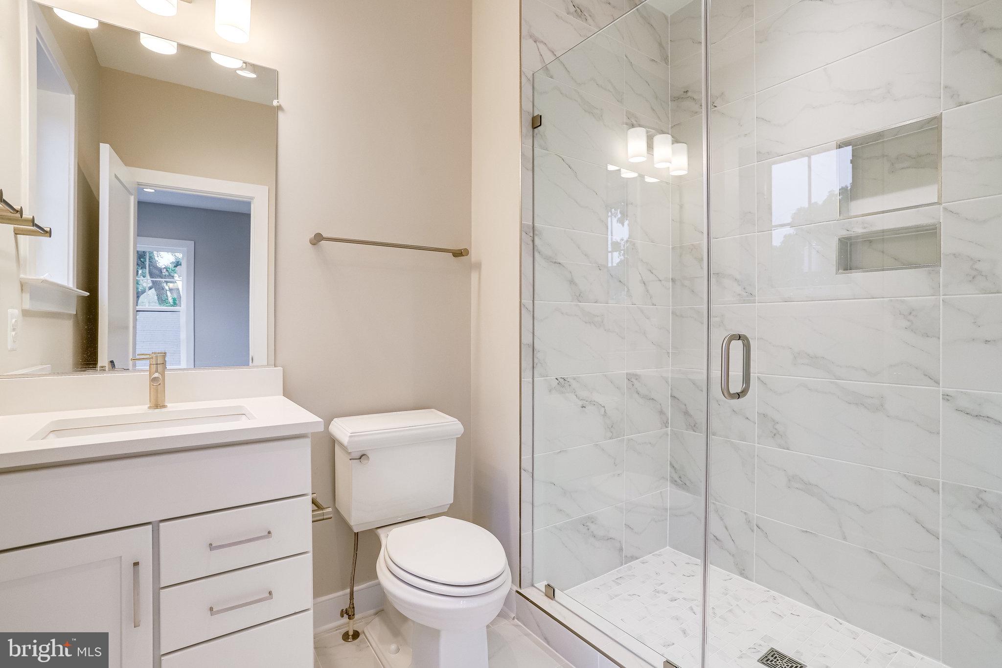 SCHUTT ESTATE - Residential