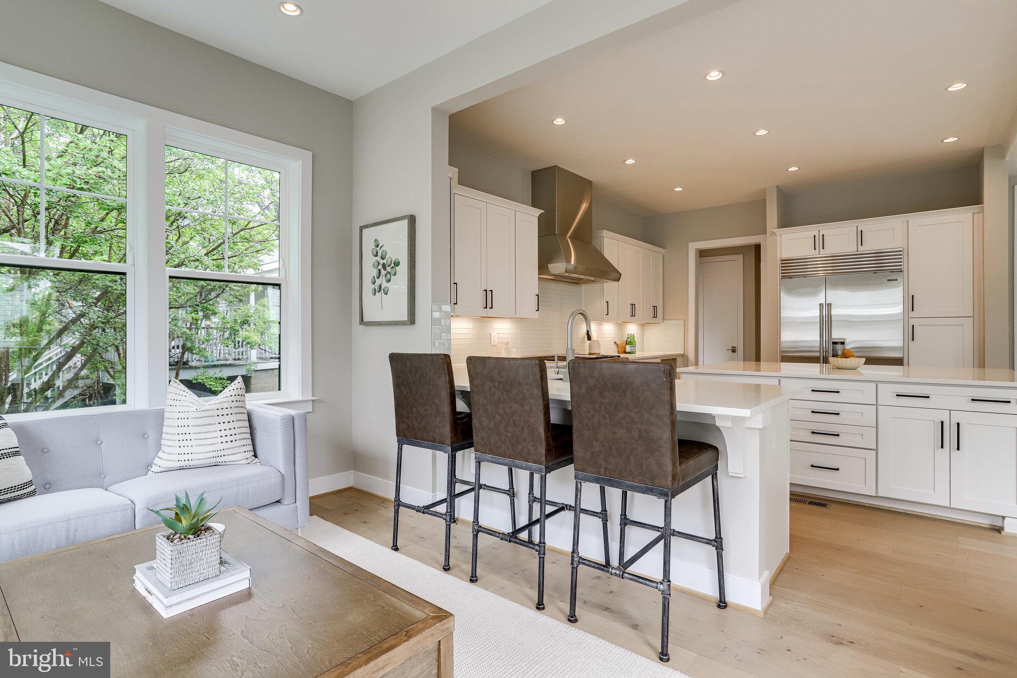 SCHUTT ESTATE - Residential