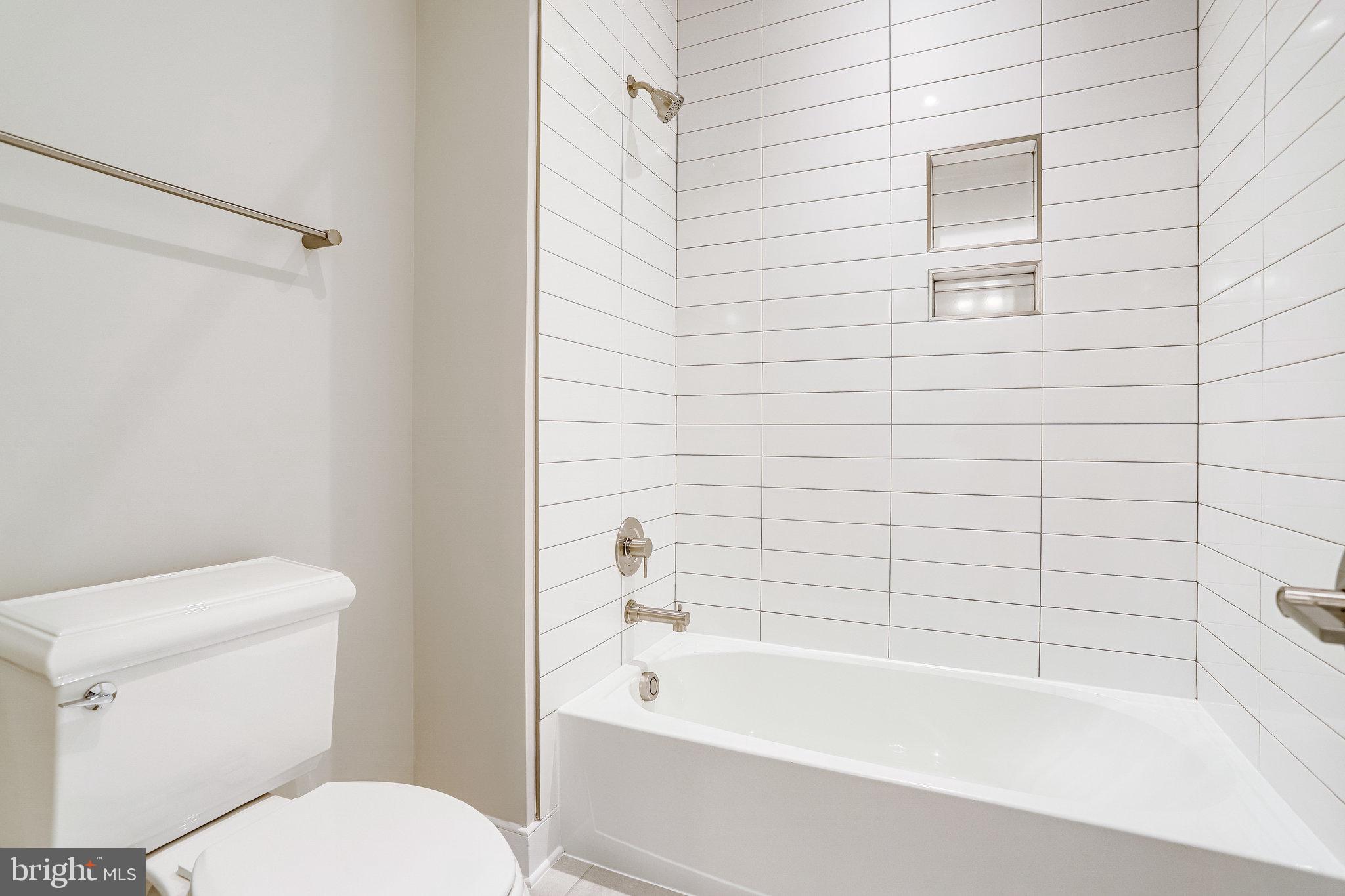 SCHUTT ESTATE - Residential