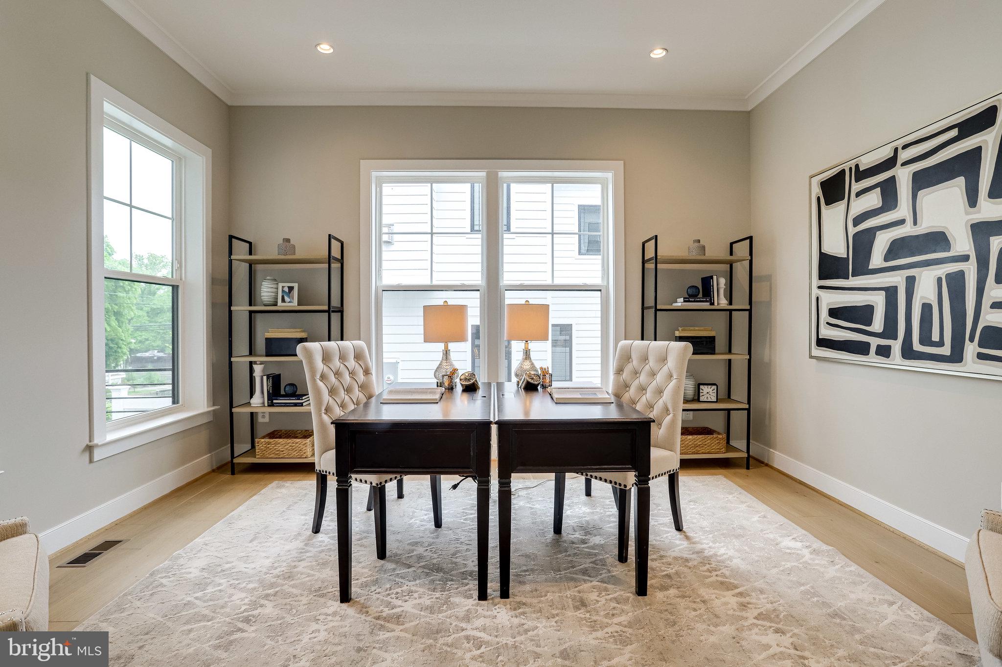 SCHUTT ESTATE - Residential