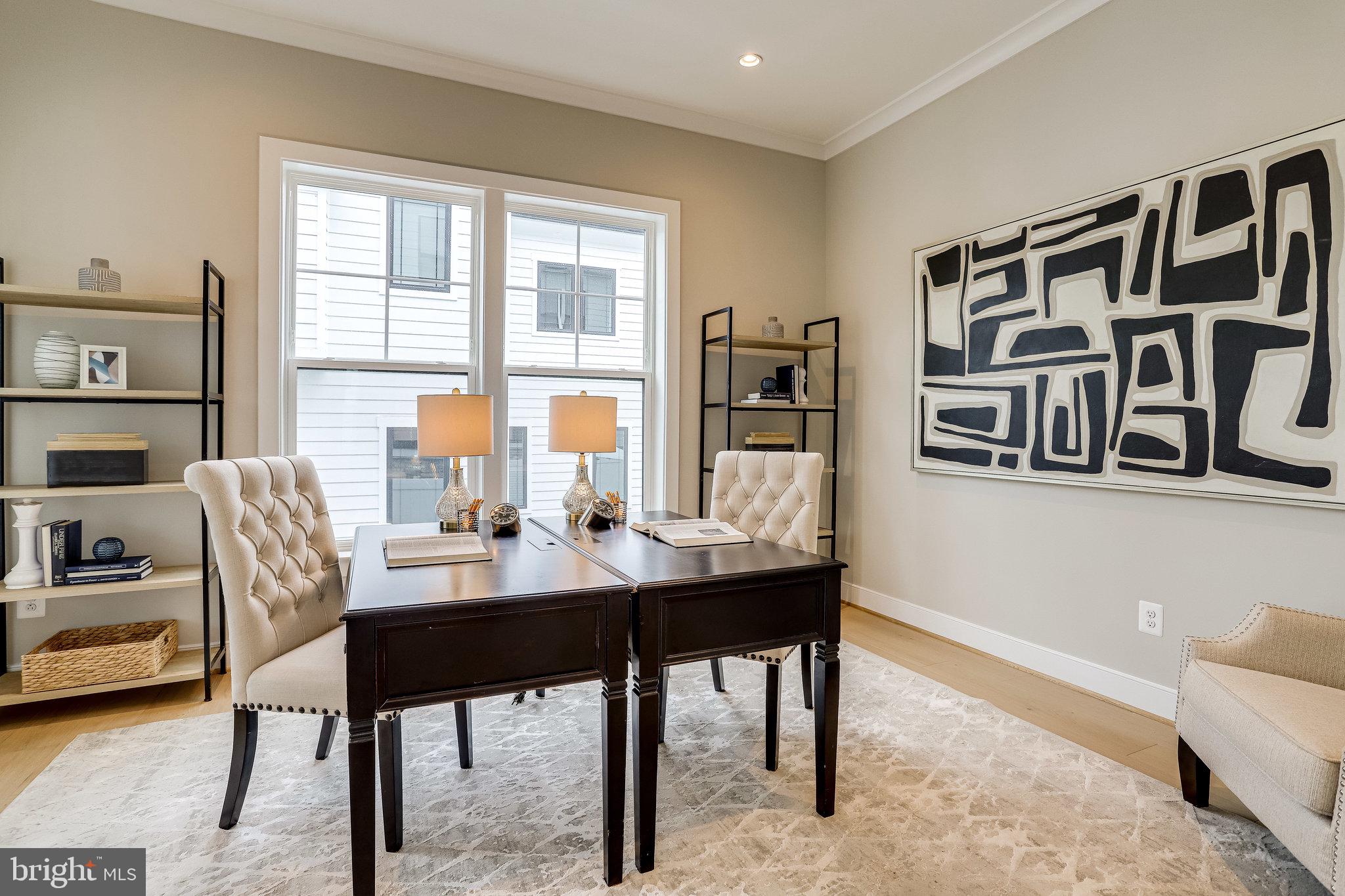 SCHUTT ESTATE - Residential