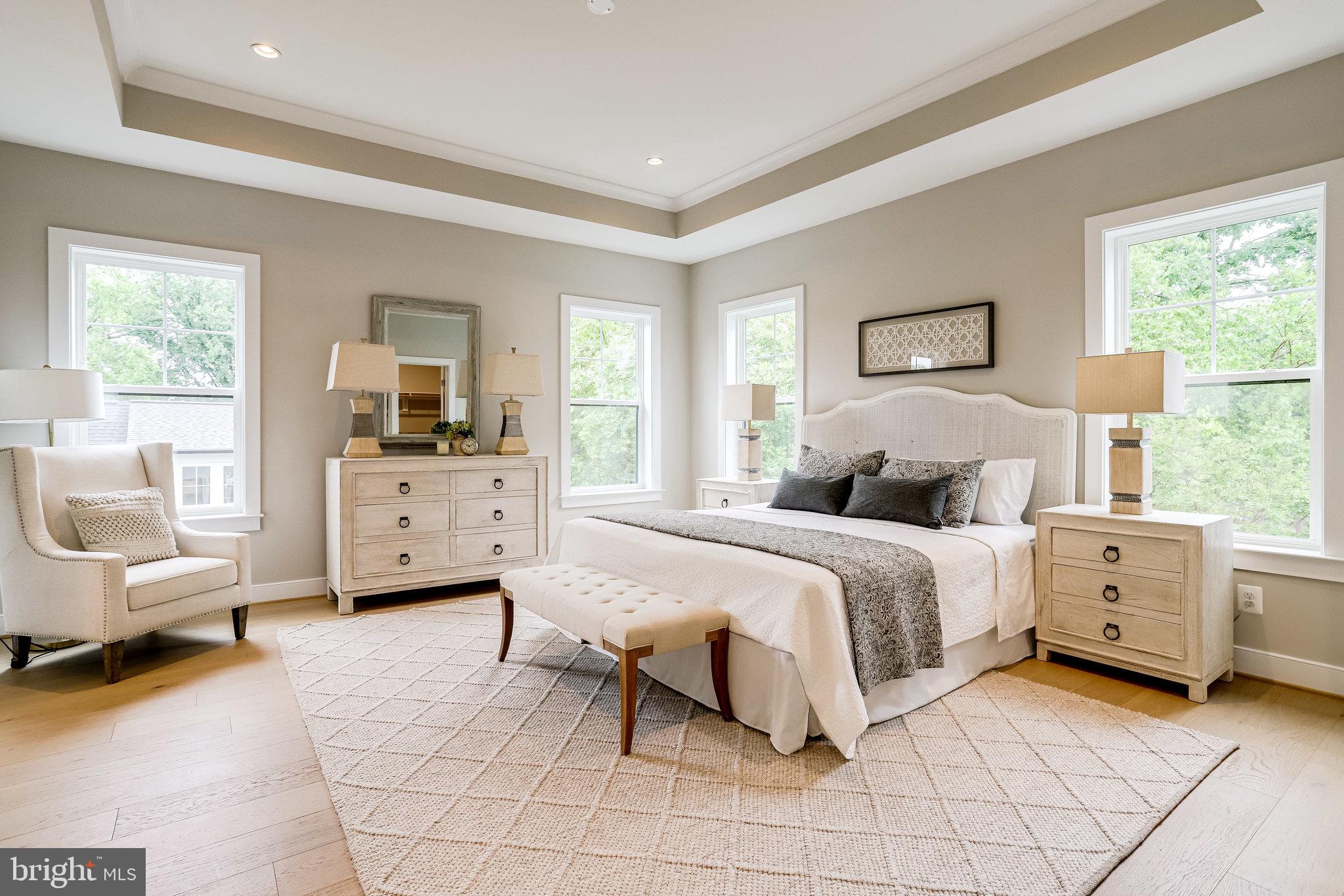 SCHUTT ESTATE - Residential