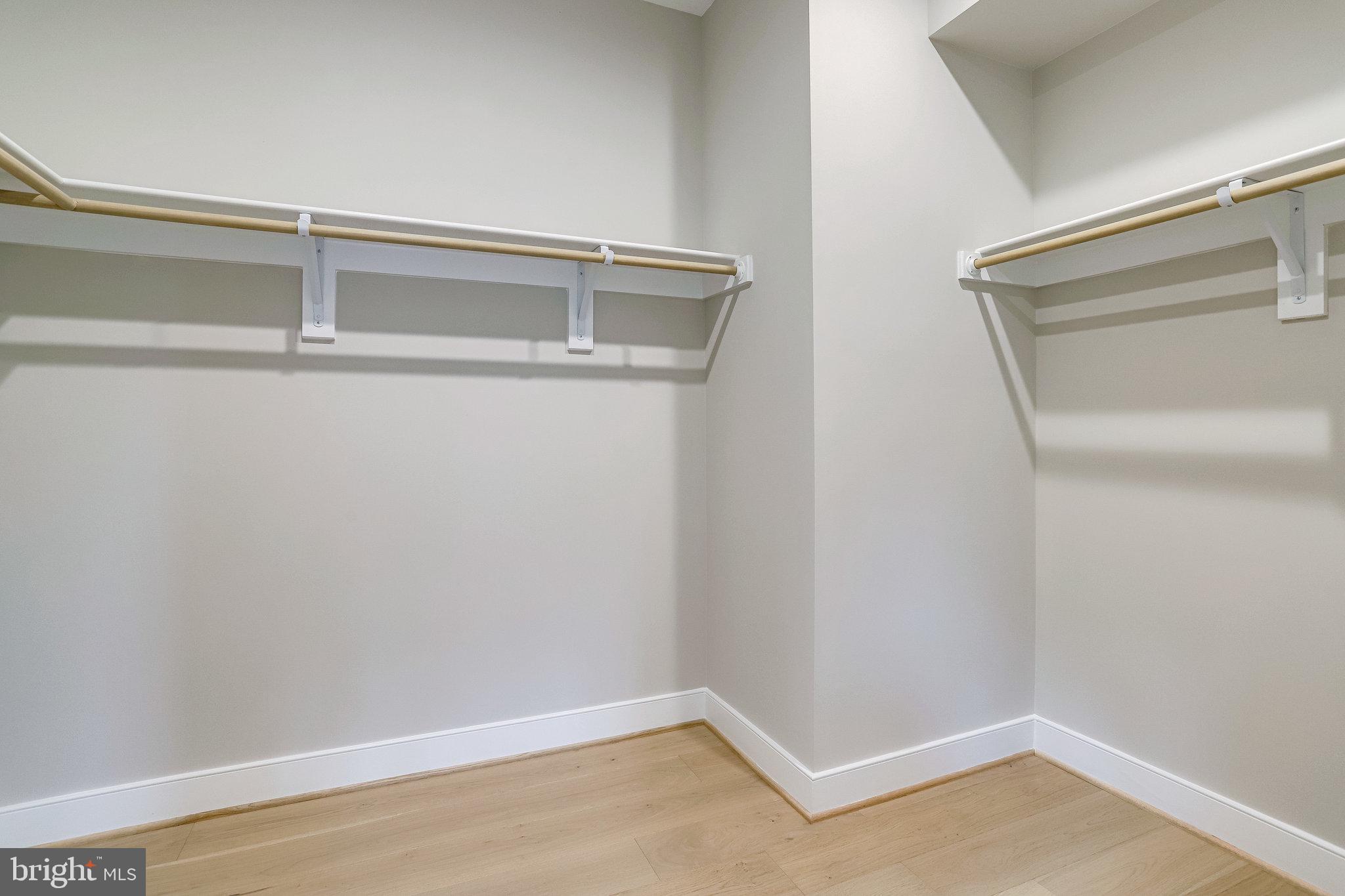 SCHUTT ESTATE - Residential