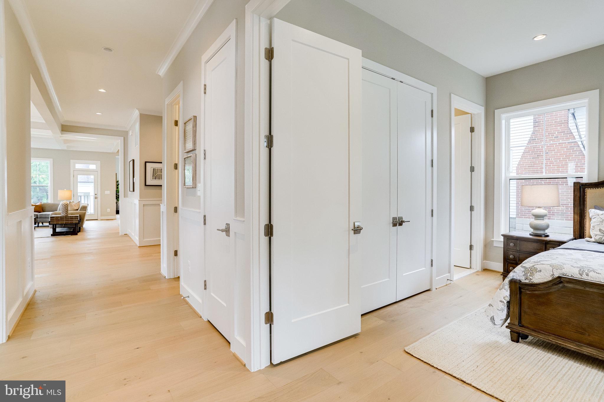 SCHUTT ESTATE - Residential