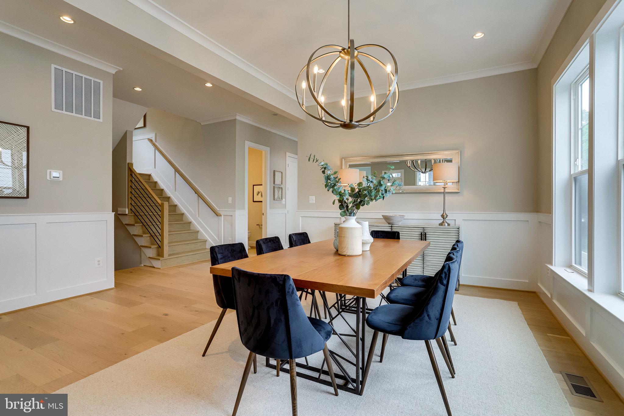 SCHUTT ESTATE - Residential