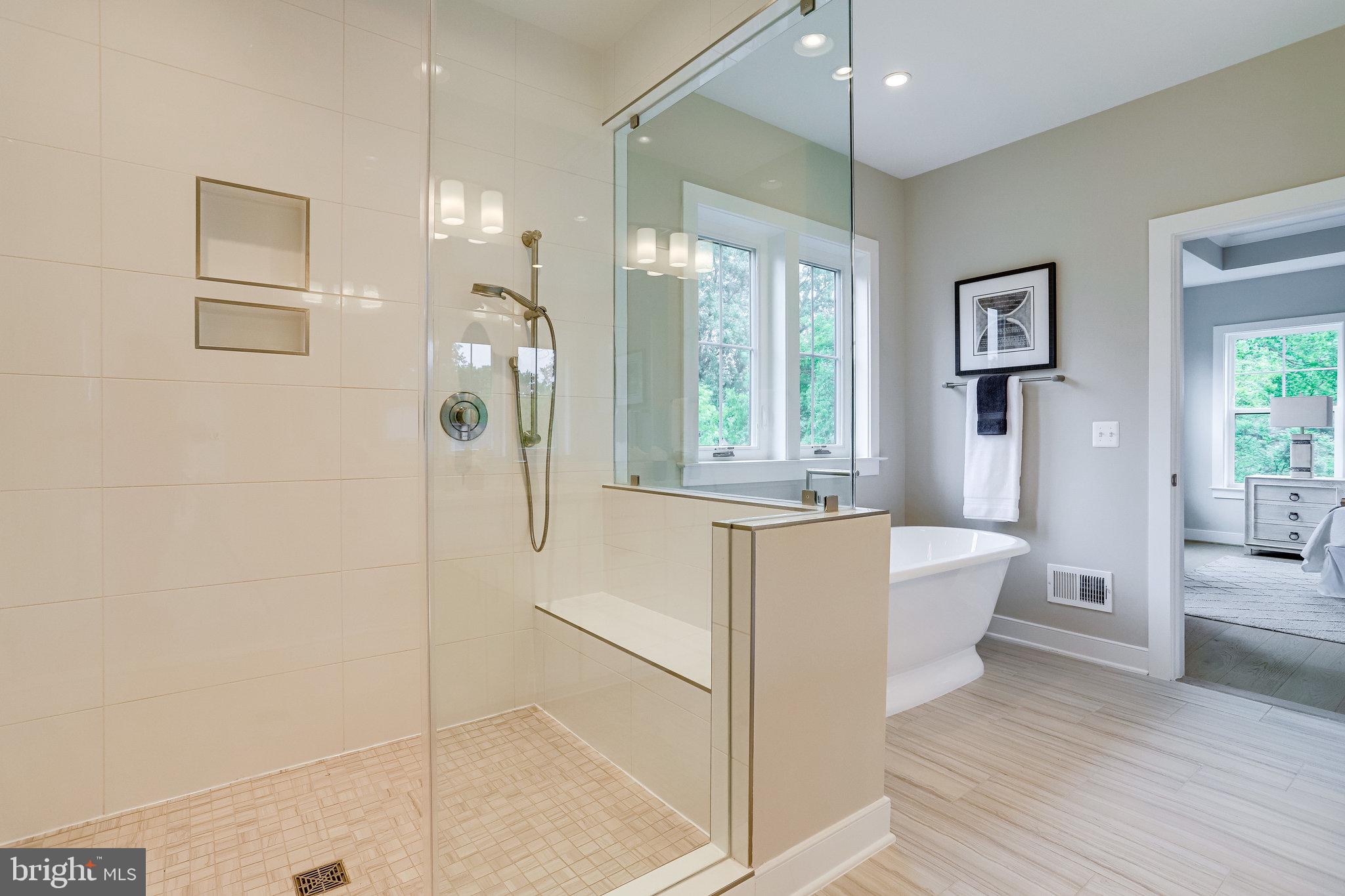 SCHUTT ESTATE - Residential