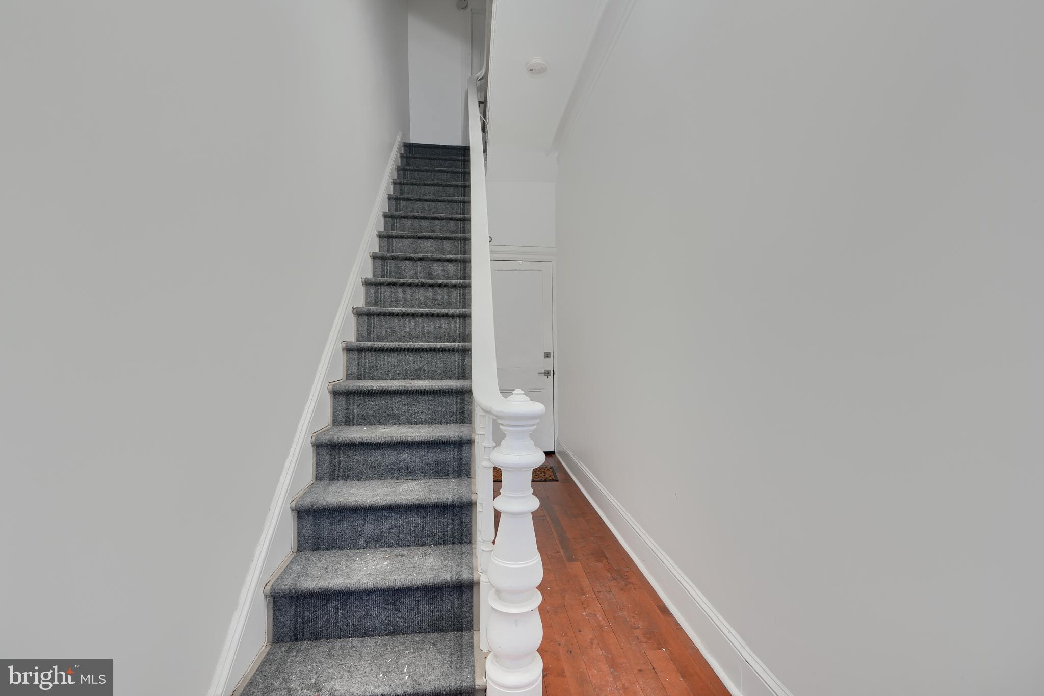 UNION SQUARE - Residential Lease