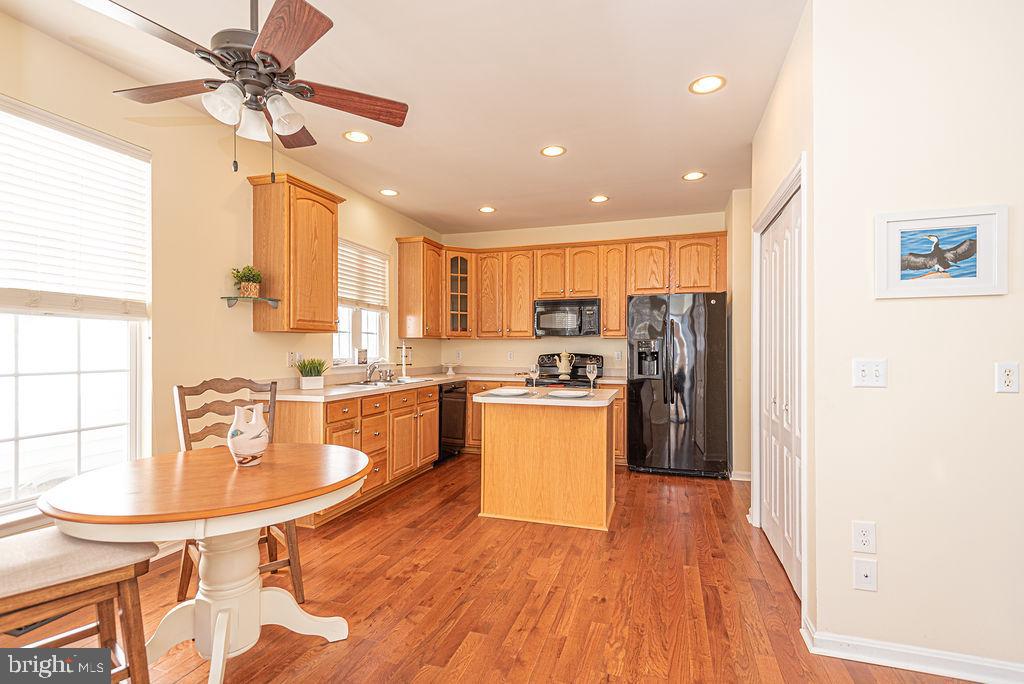 OCEAN PINES - THE PARKE - Residential