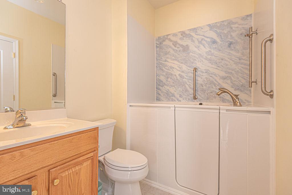 OCEAN PINES - THE PARKE - Residential