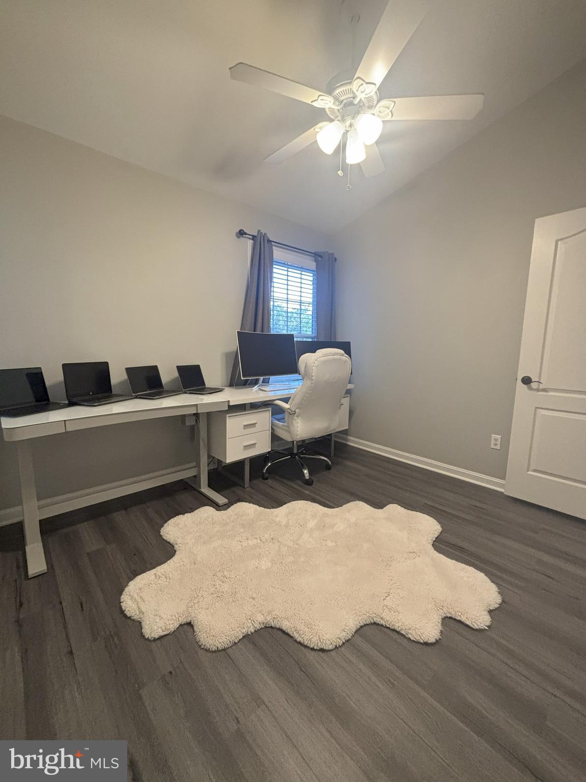 CENTRE RIDGE - Residential