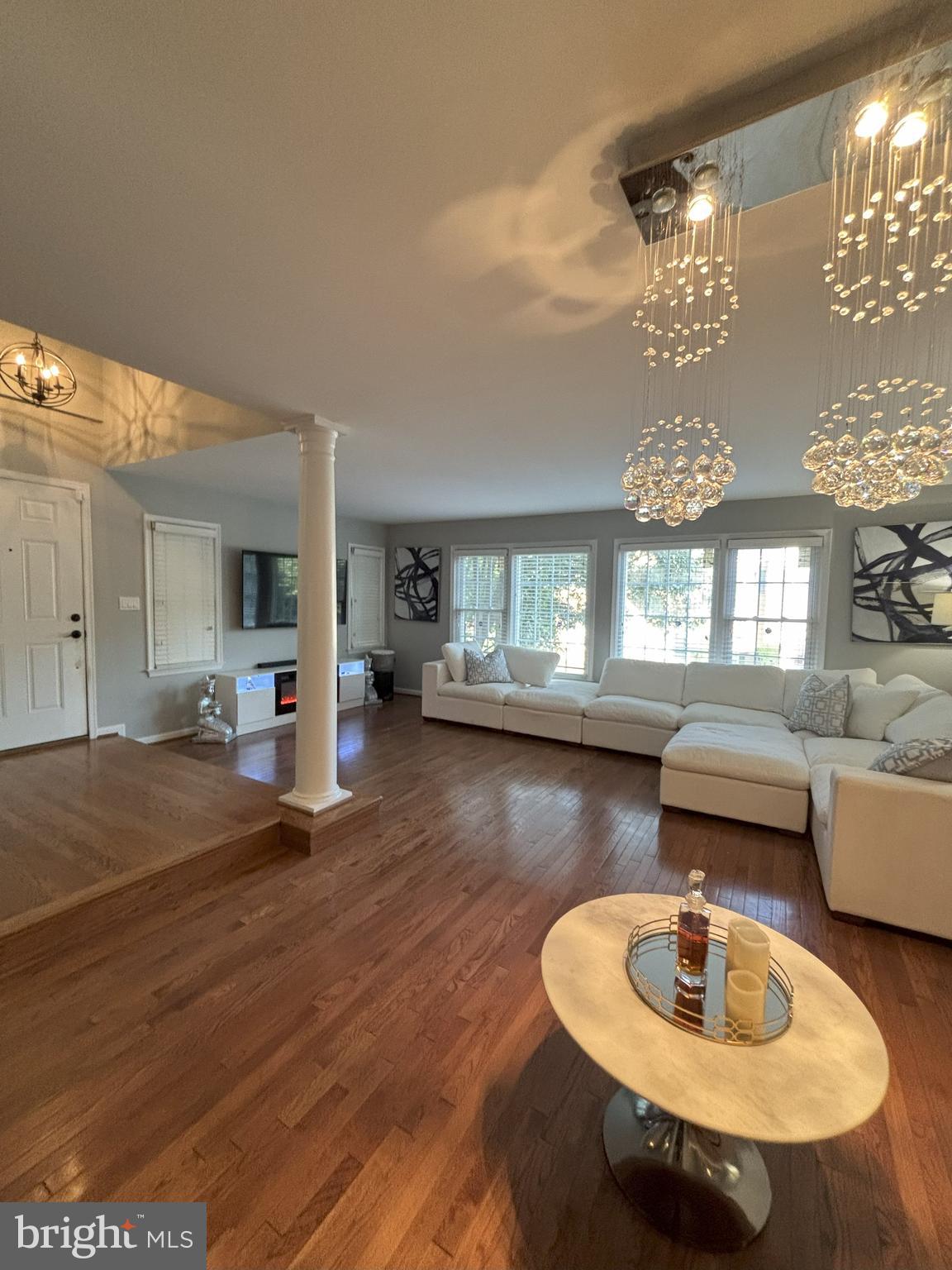 CENTRE RIDGE - Residential