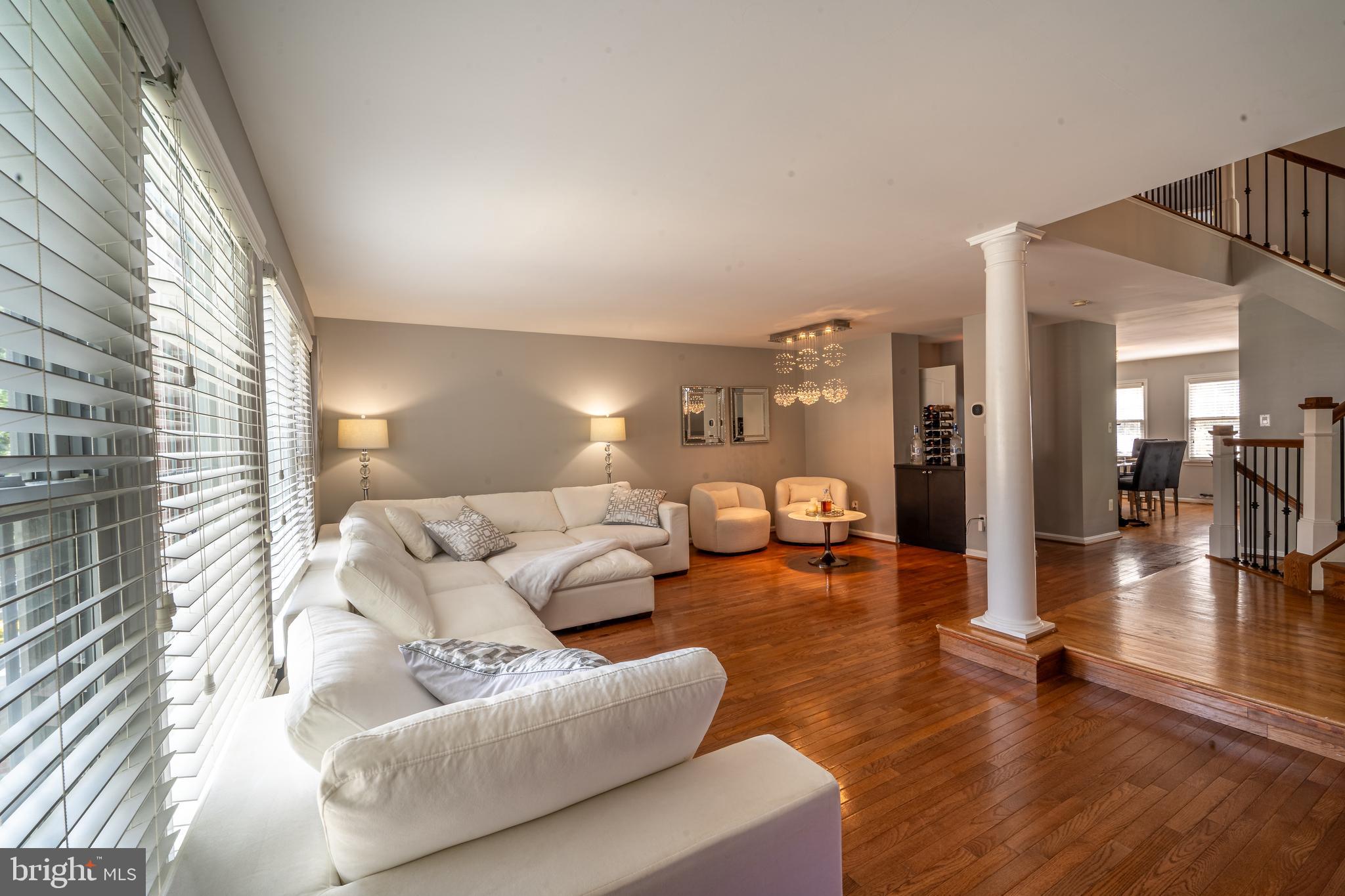 CENTRE RIDGE - Residential