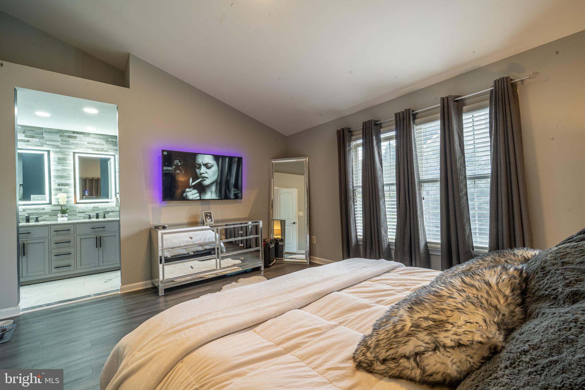 CENTRE RIDGE - Residential