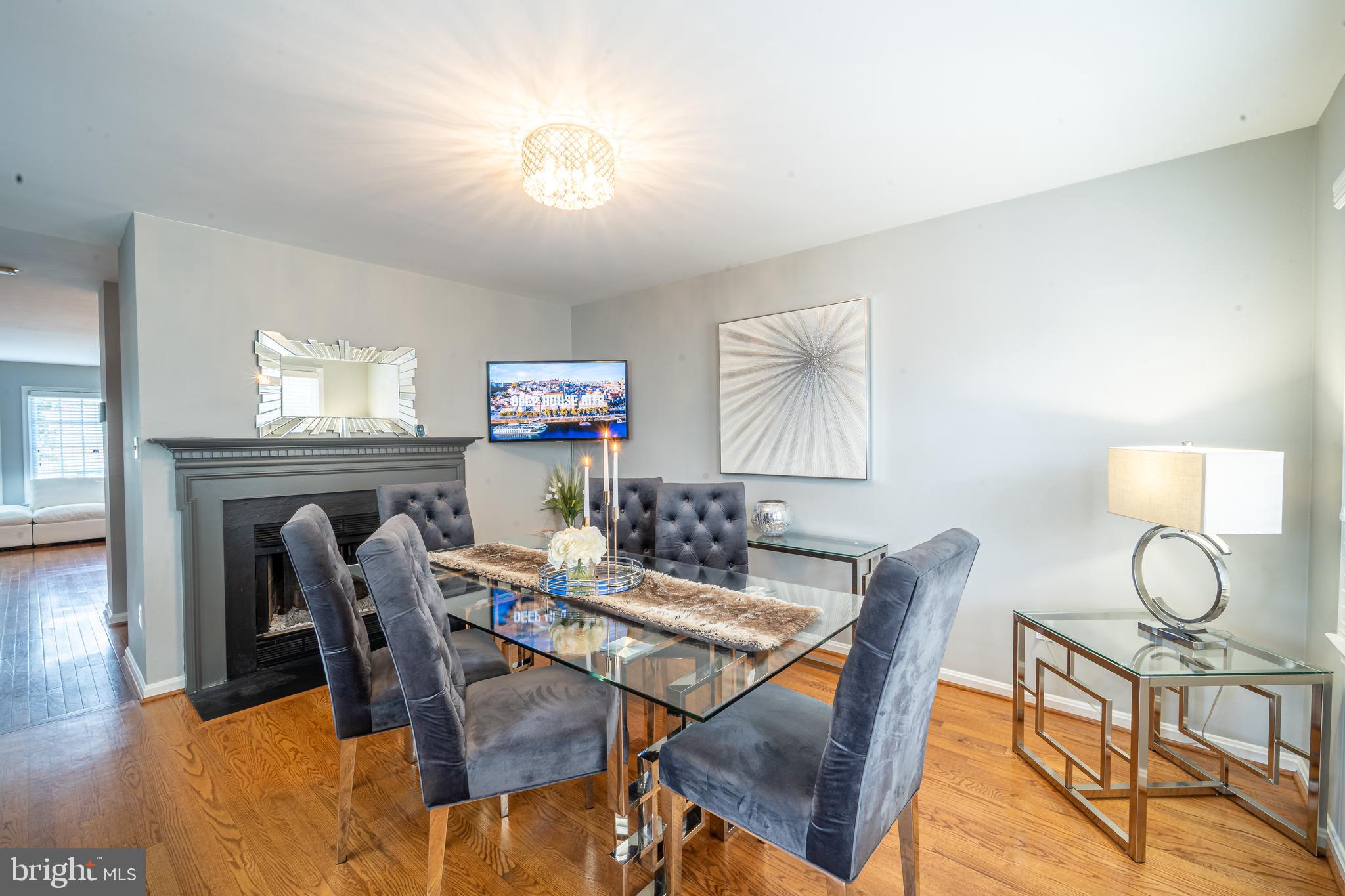 CENTRE RIDGE - Residential