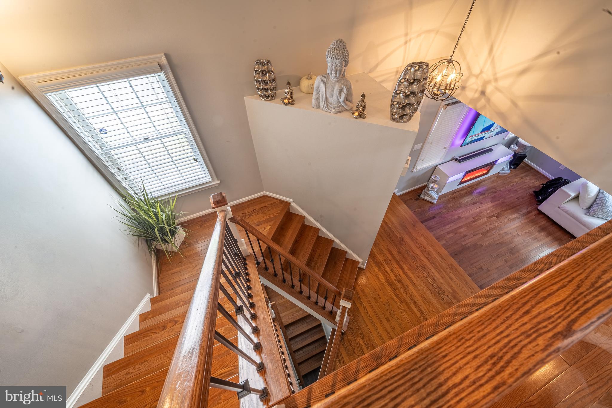 CENTRE RIDGE - Residential