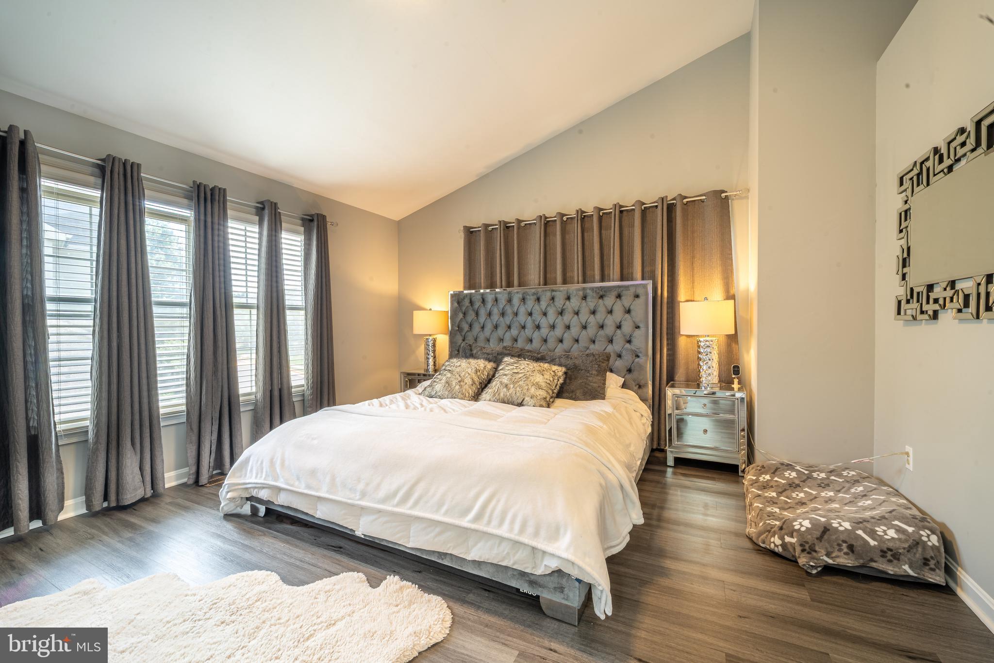 CENTRE RIDGE - Residential