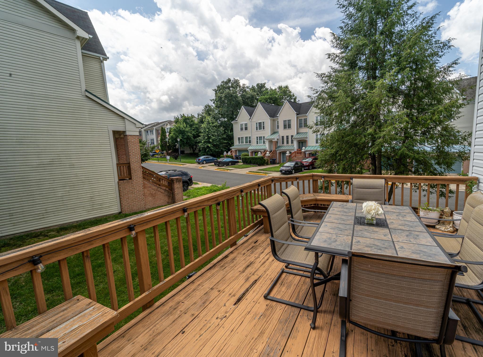 CENTRE RIDGE - Residential