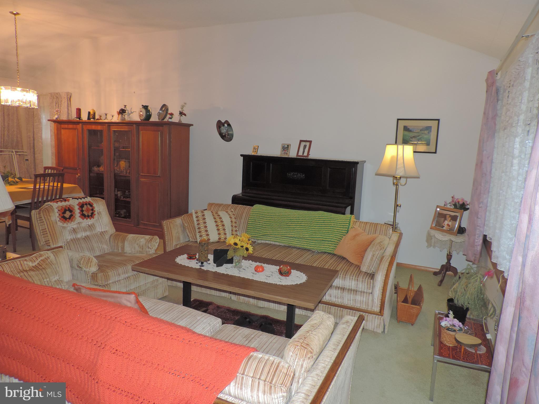 ABERDEEN HILLS - Residential