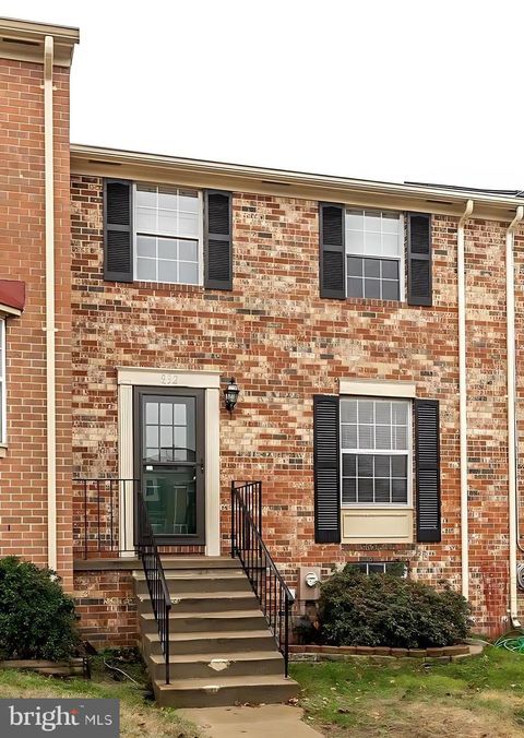 932 PENOBSCOT HARBOUR PASADENA MD 21122