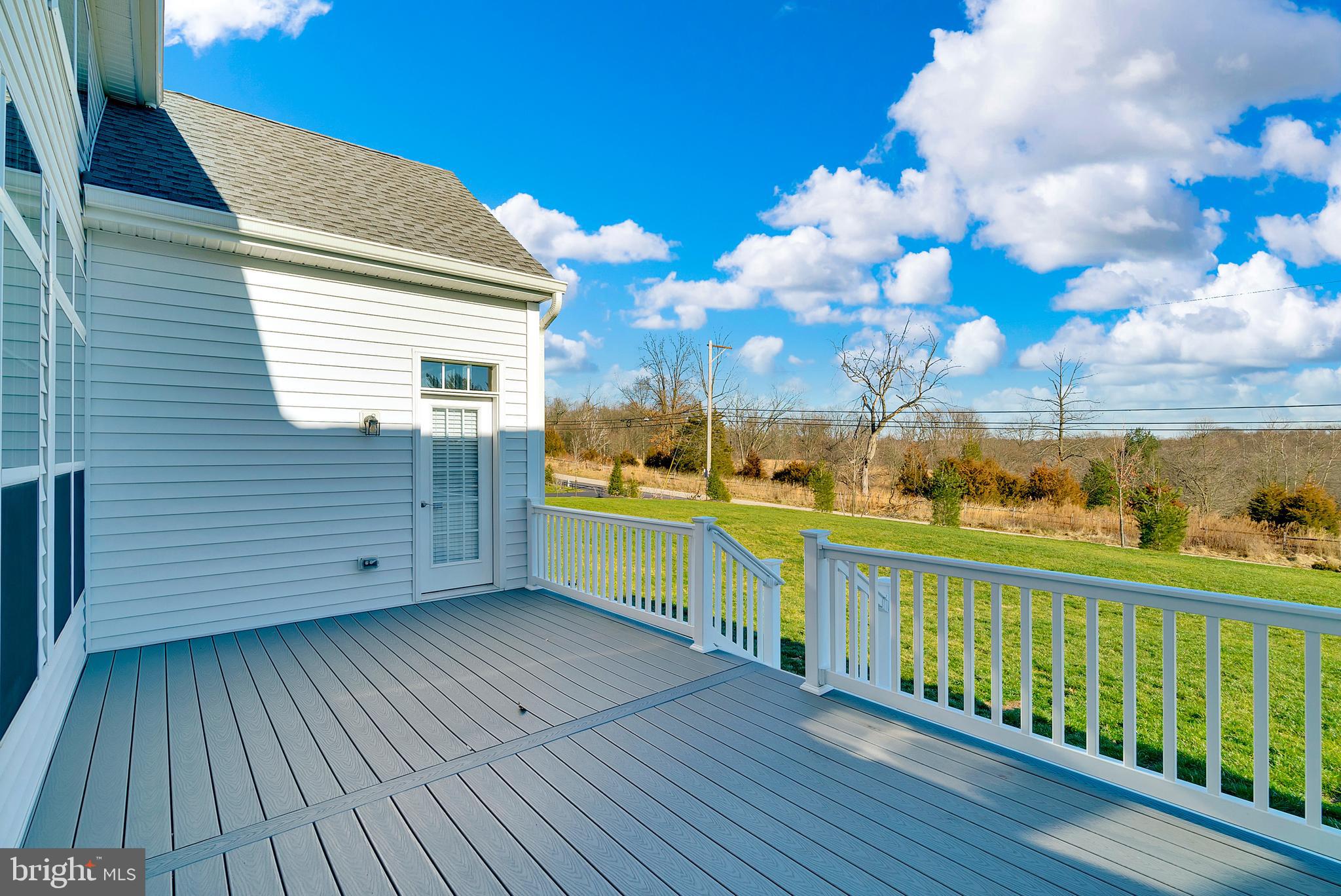 SQUIRES RIDGE - Residential