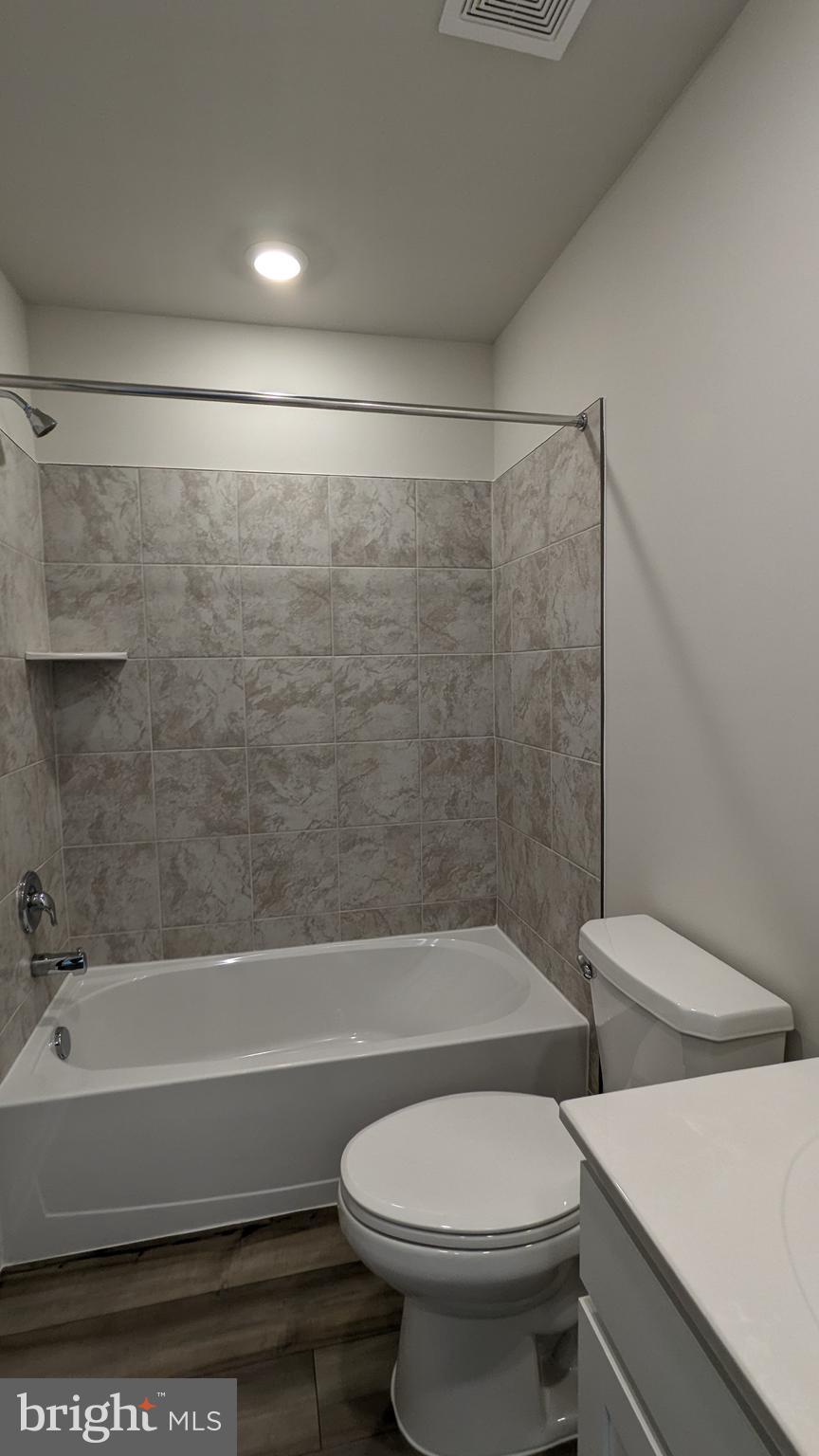 SHENANDOAH SPRINGS - Residential Lease