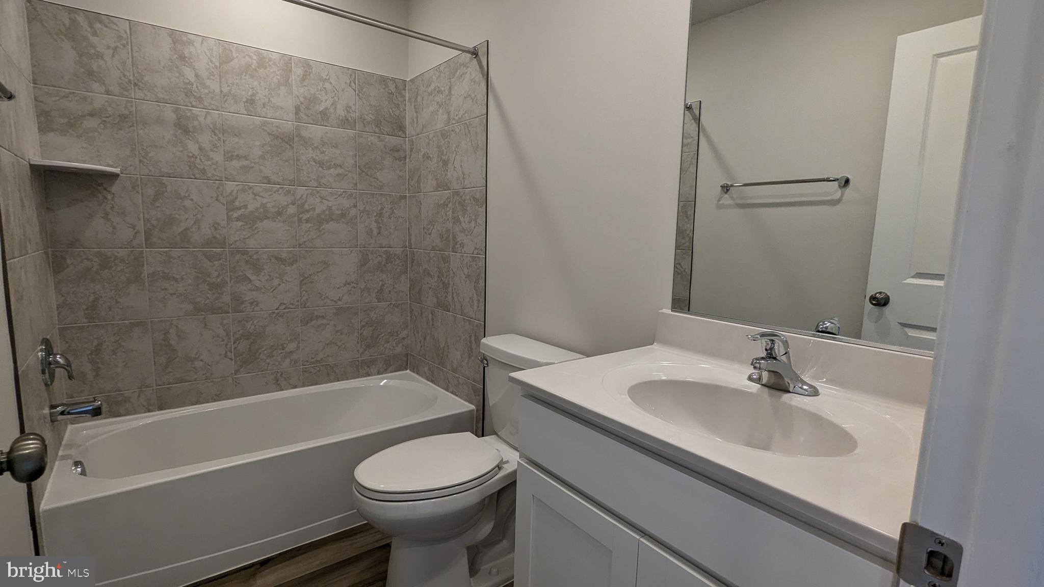 SHENANDOAH SPRINGS - Residential Lease