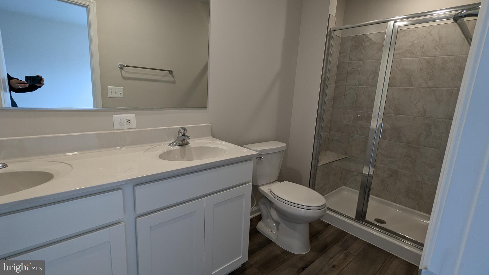 SHENANDOAH SPRINGS - Residential Lease