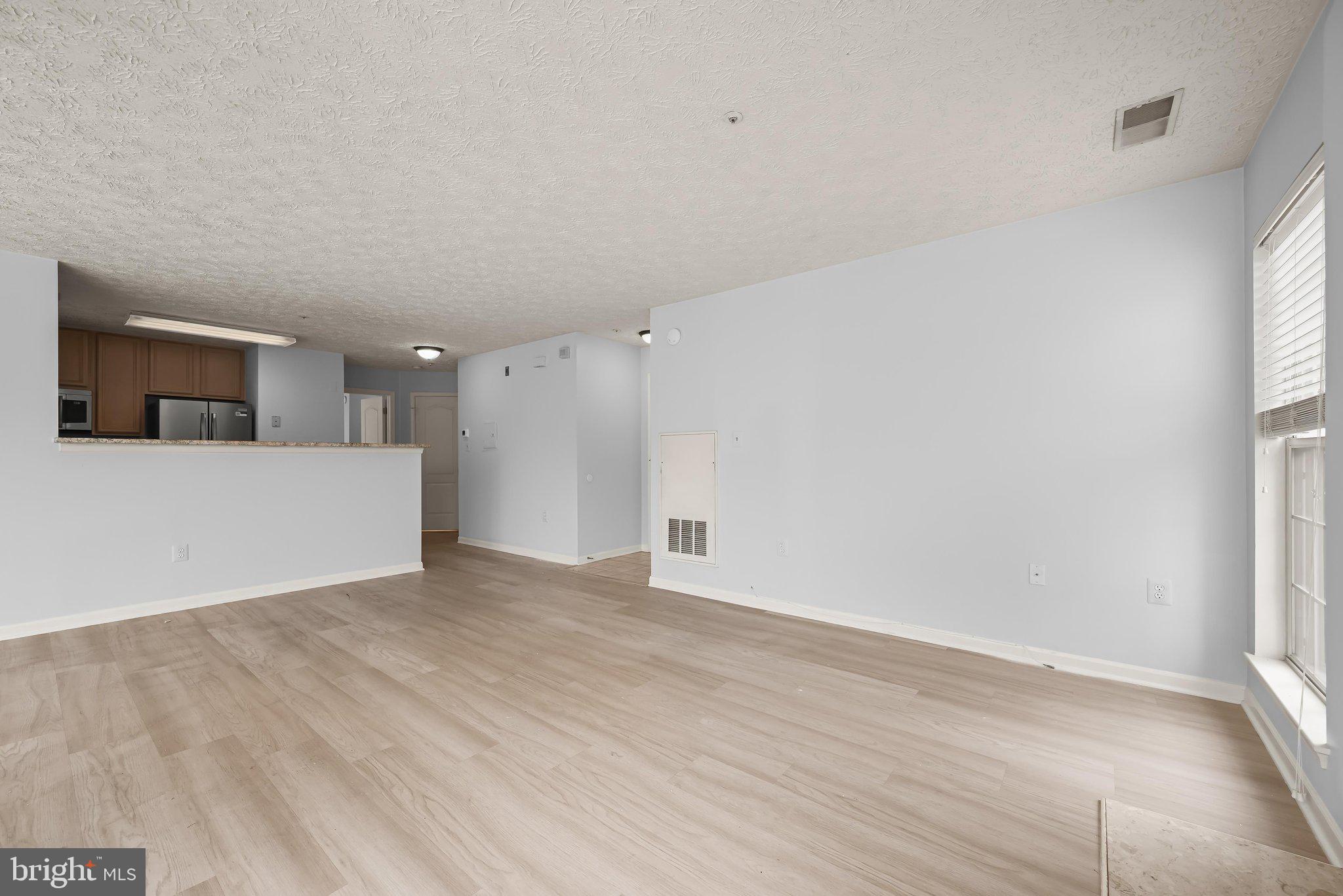 15604 EVERGLADE LANE 5-203