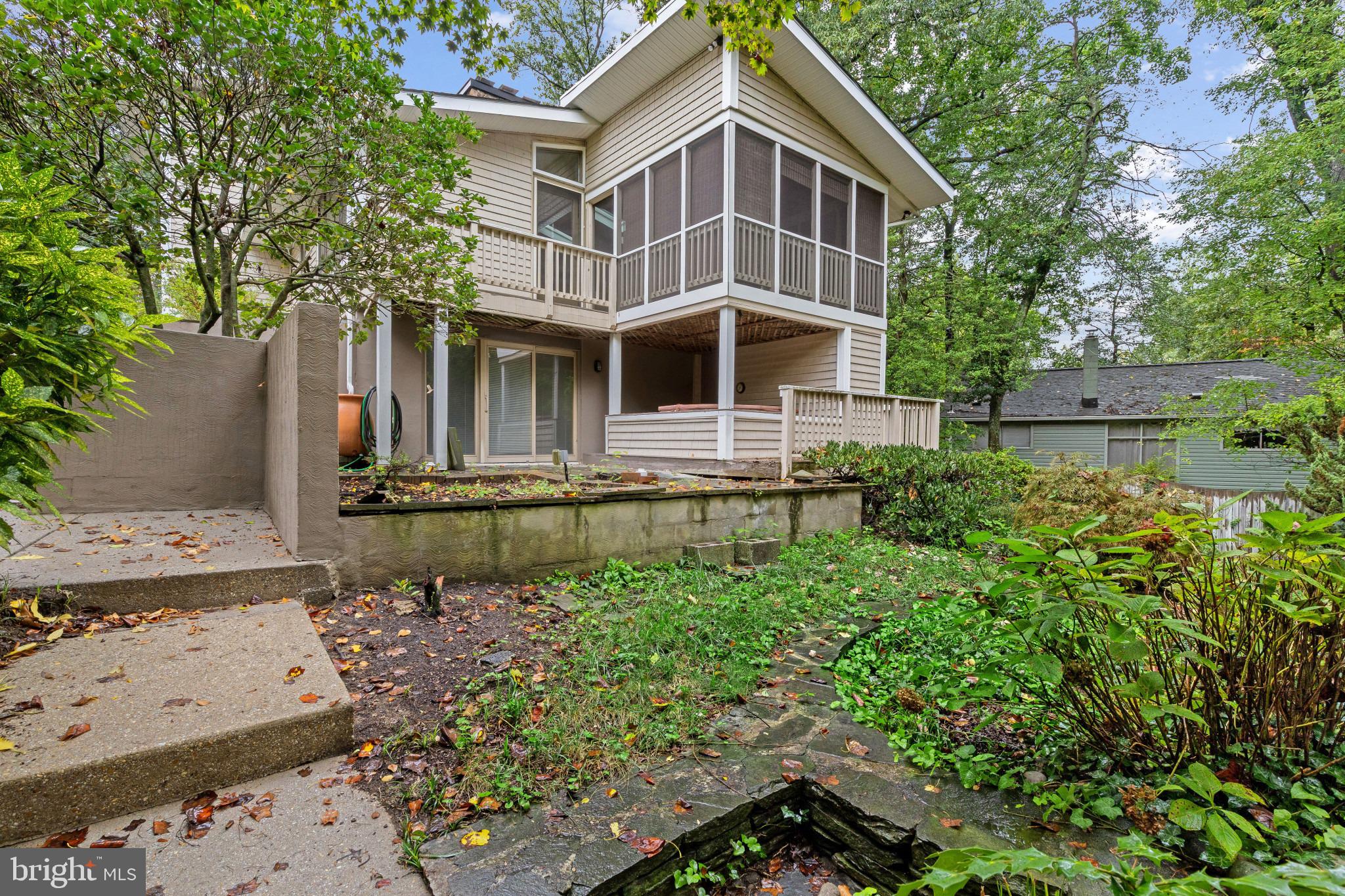 4 TOWER ROAD